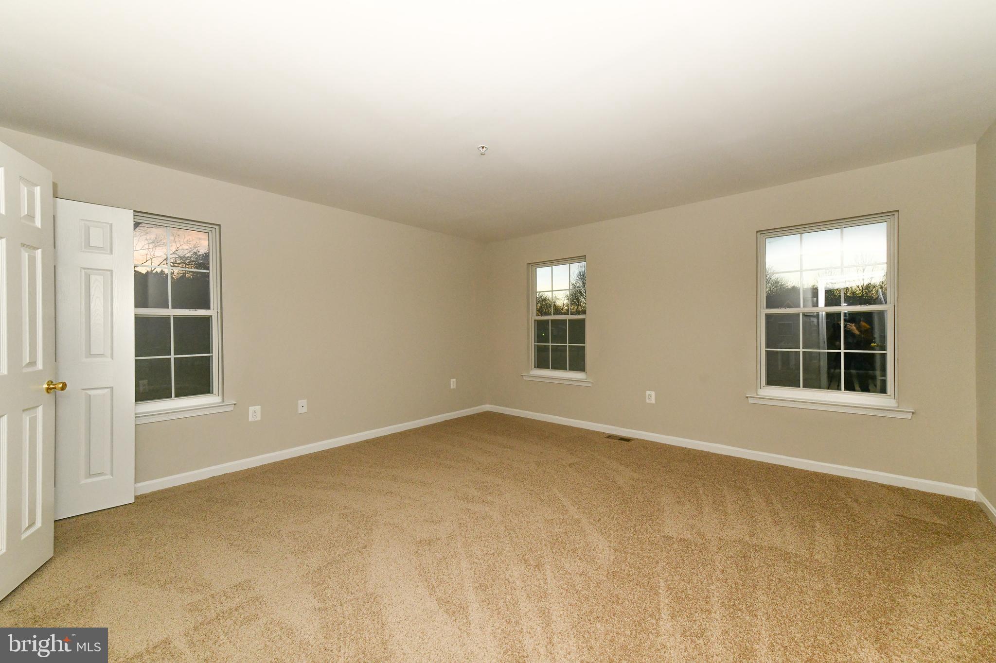 CROTONA PARK - Residential