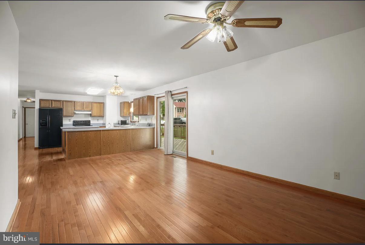 CHANCELLOR GREEN - Residential