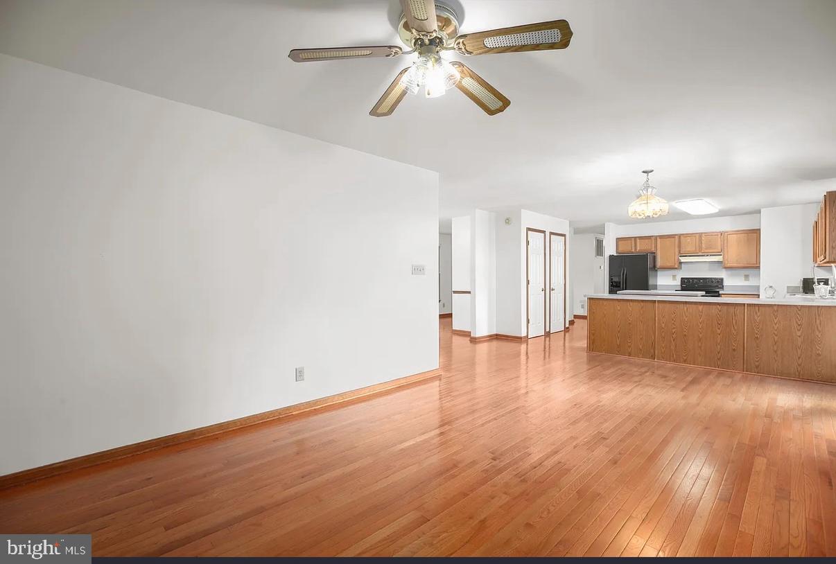 CHANCELLOR GREEN - Residential