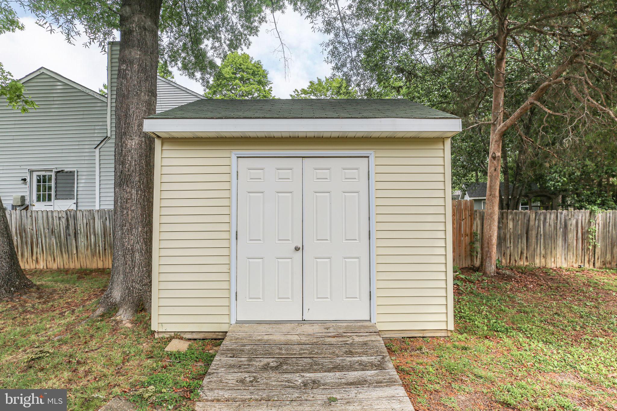 CHANCELLOR GREEN - Residential