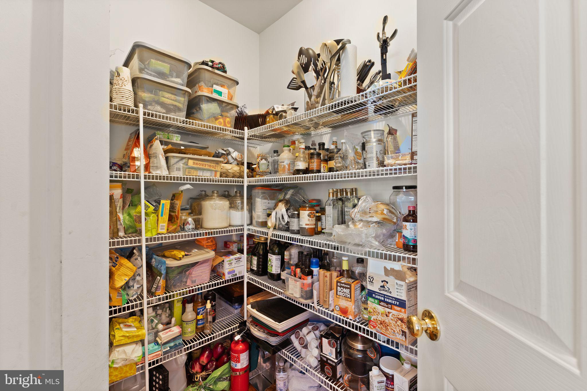 LANSDOWNE ON THE POTOMAC - Residential