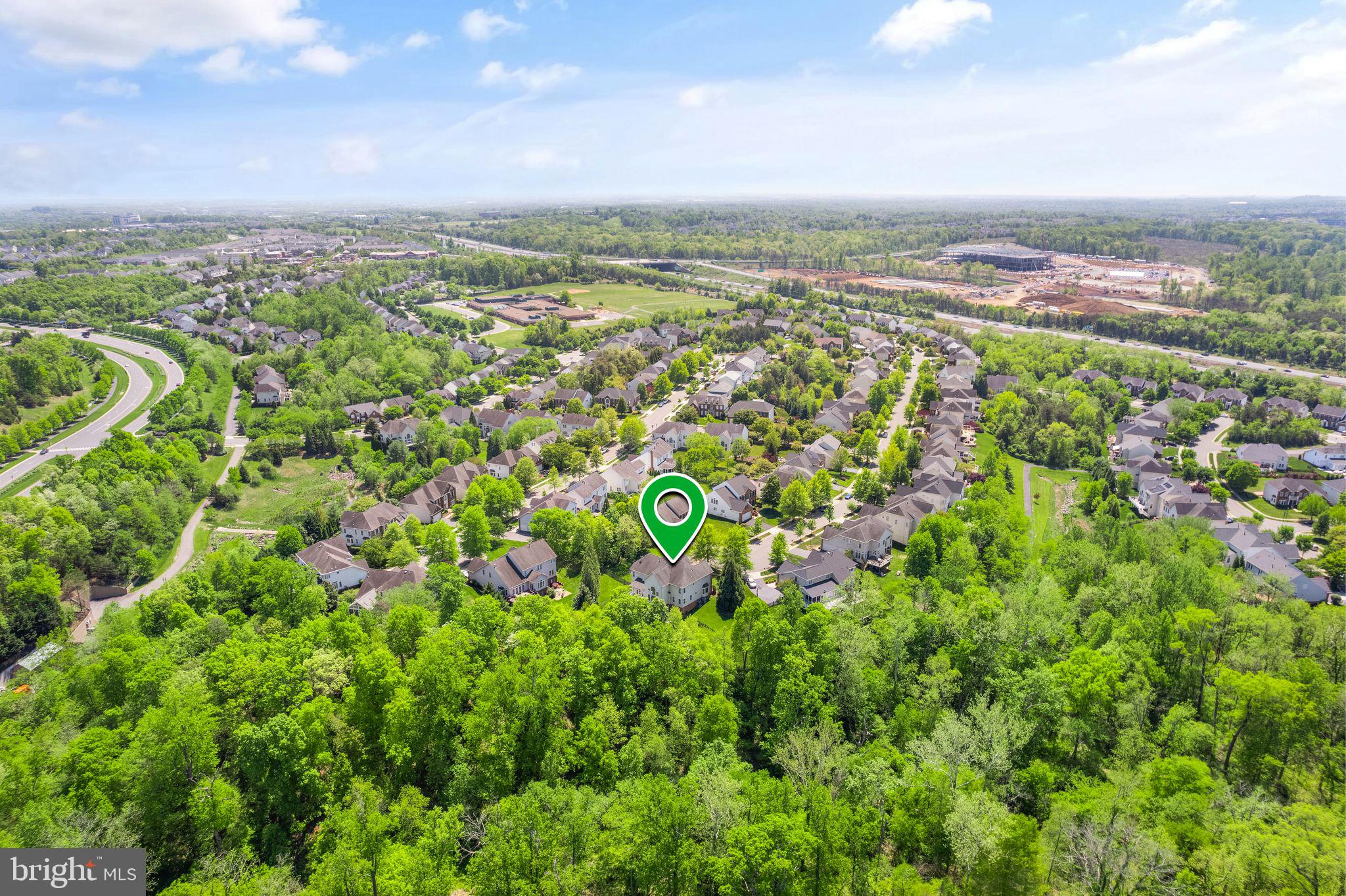 LANSDOWNE ON THE POTOMAC - Residential