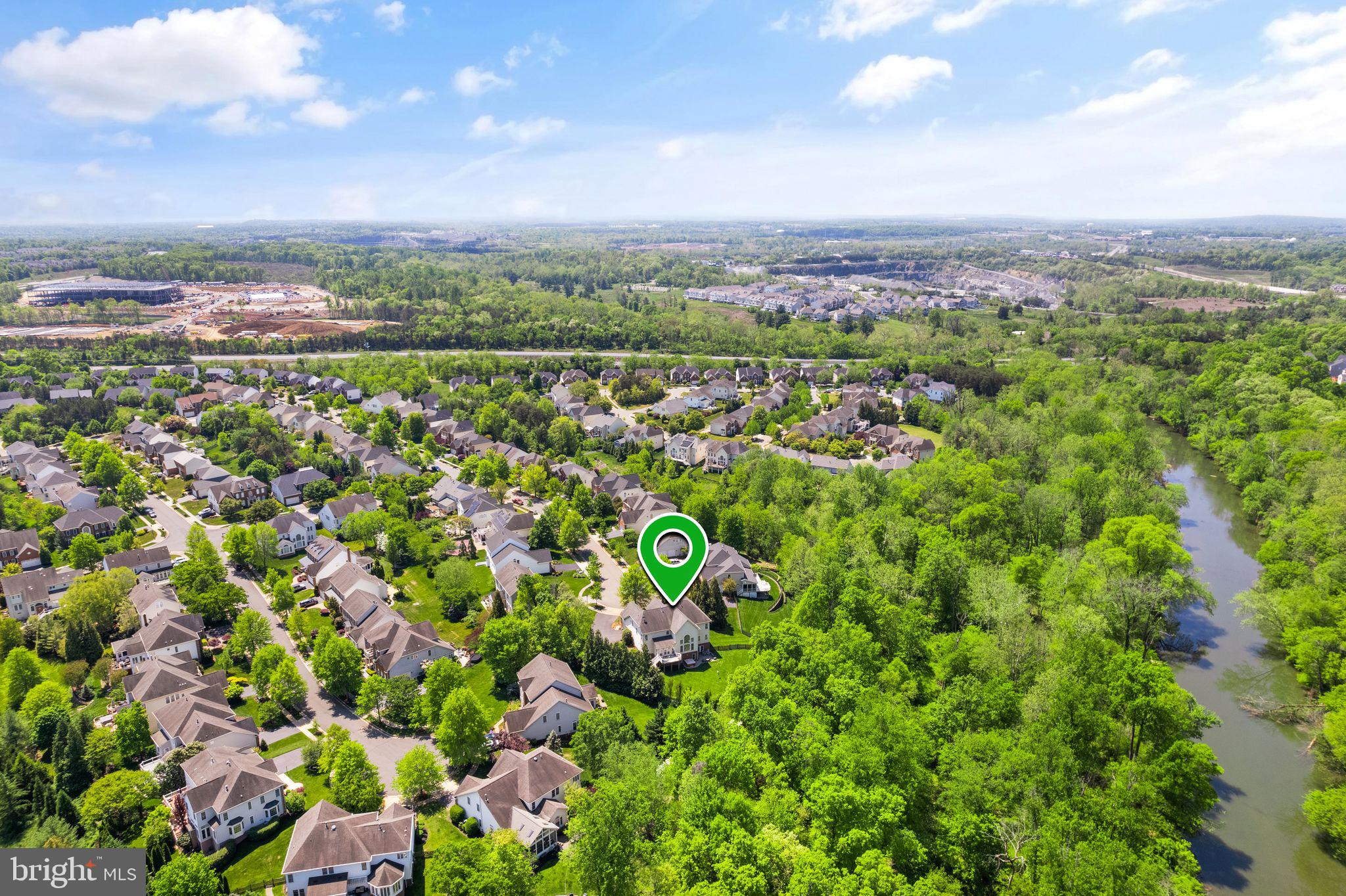 LANSDOWNE ON THE POTOMAC - Residential