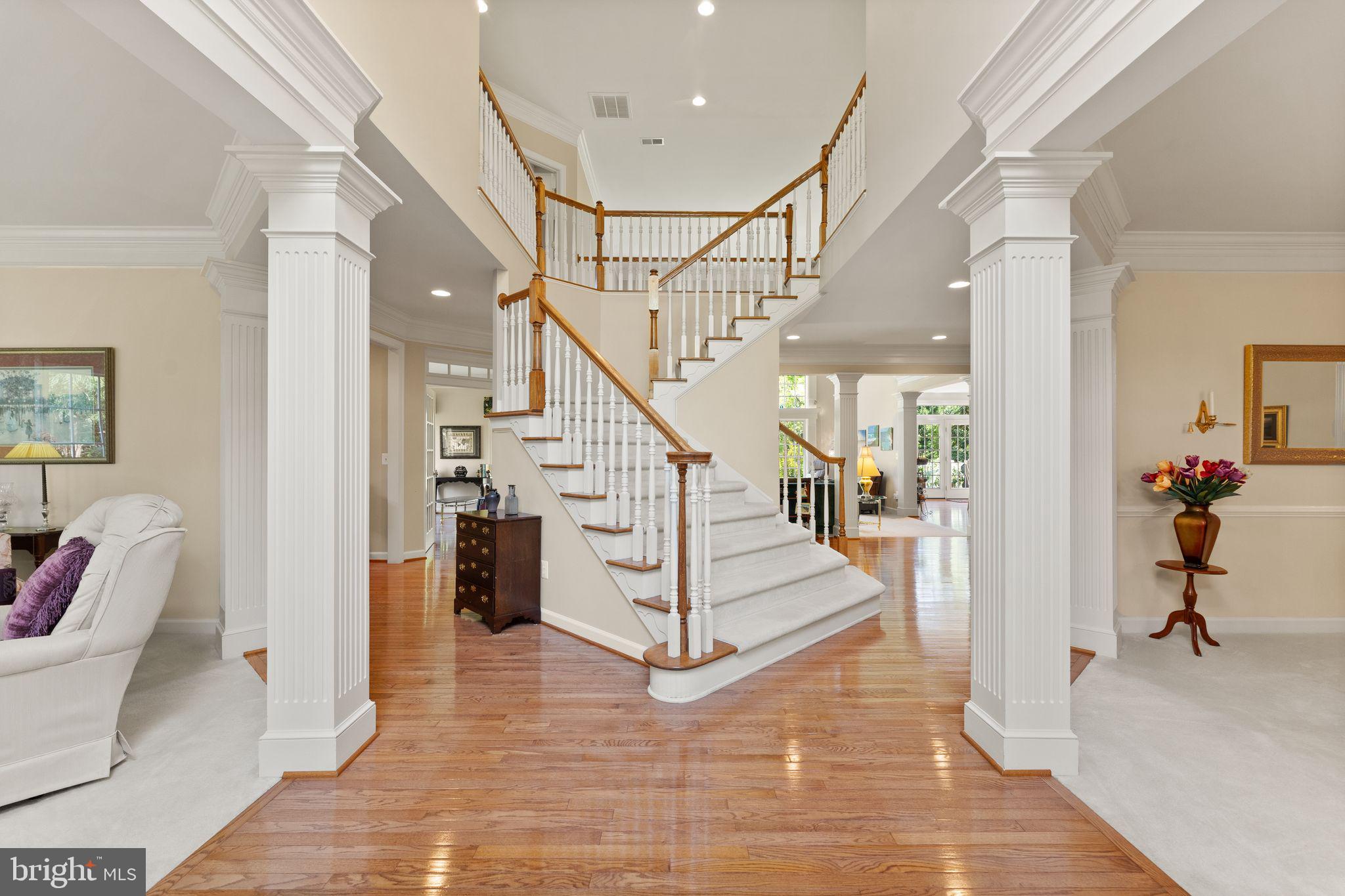 LANSDOWNE ON THE POTOMAC - Residential