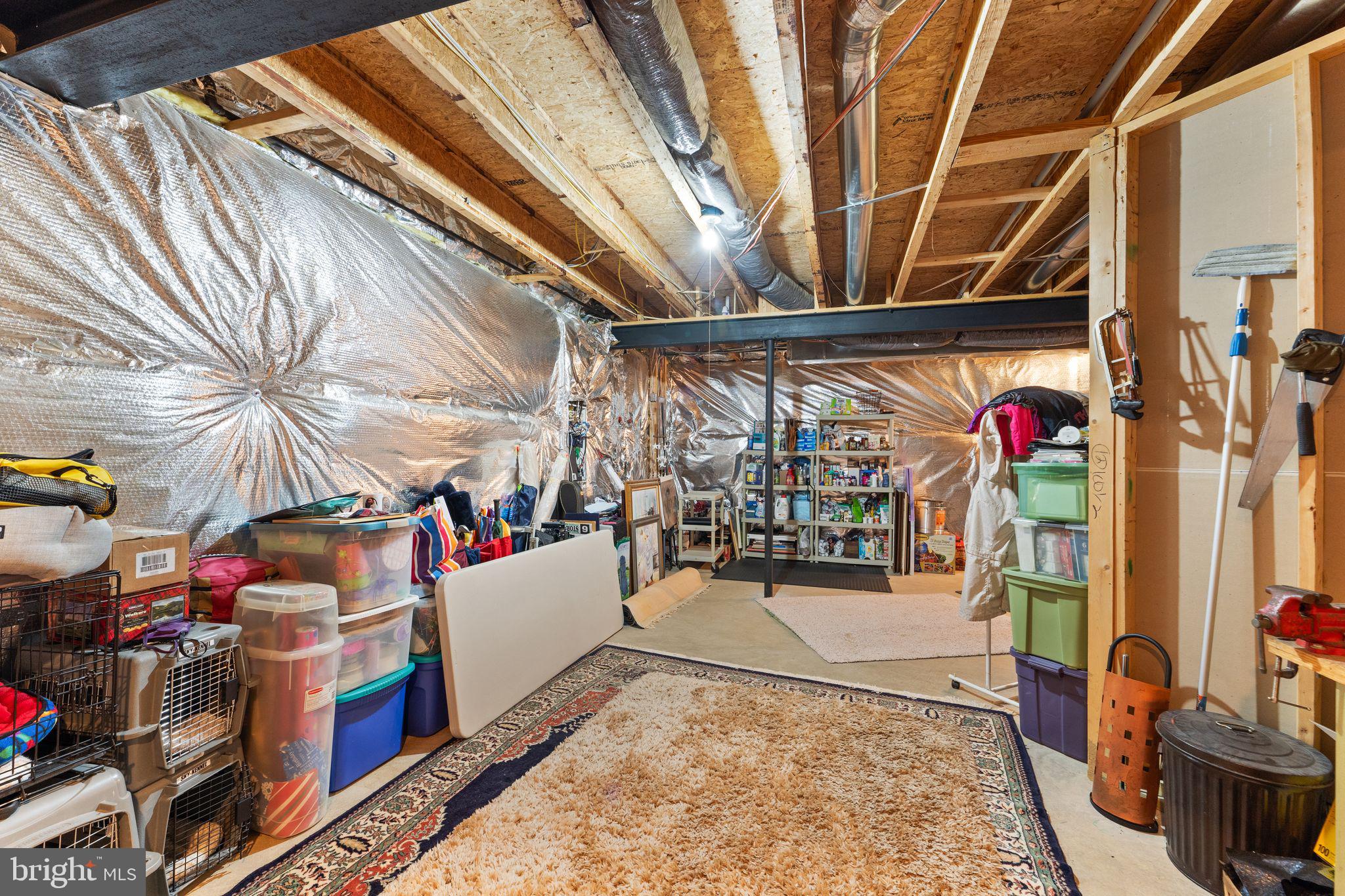 LANSDOWNE ON THE POTOMAC - Residential