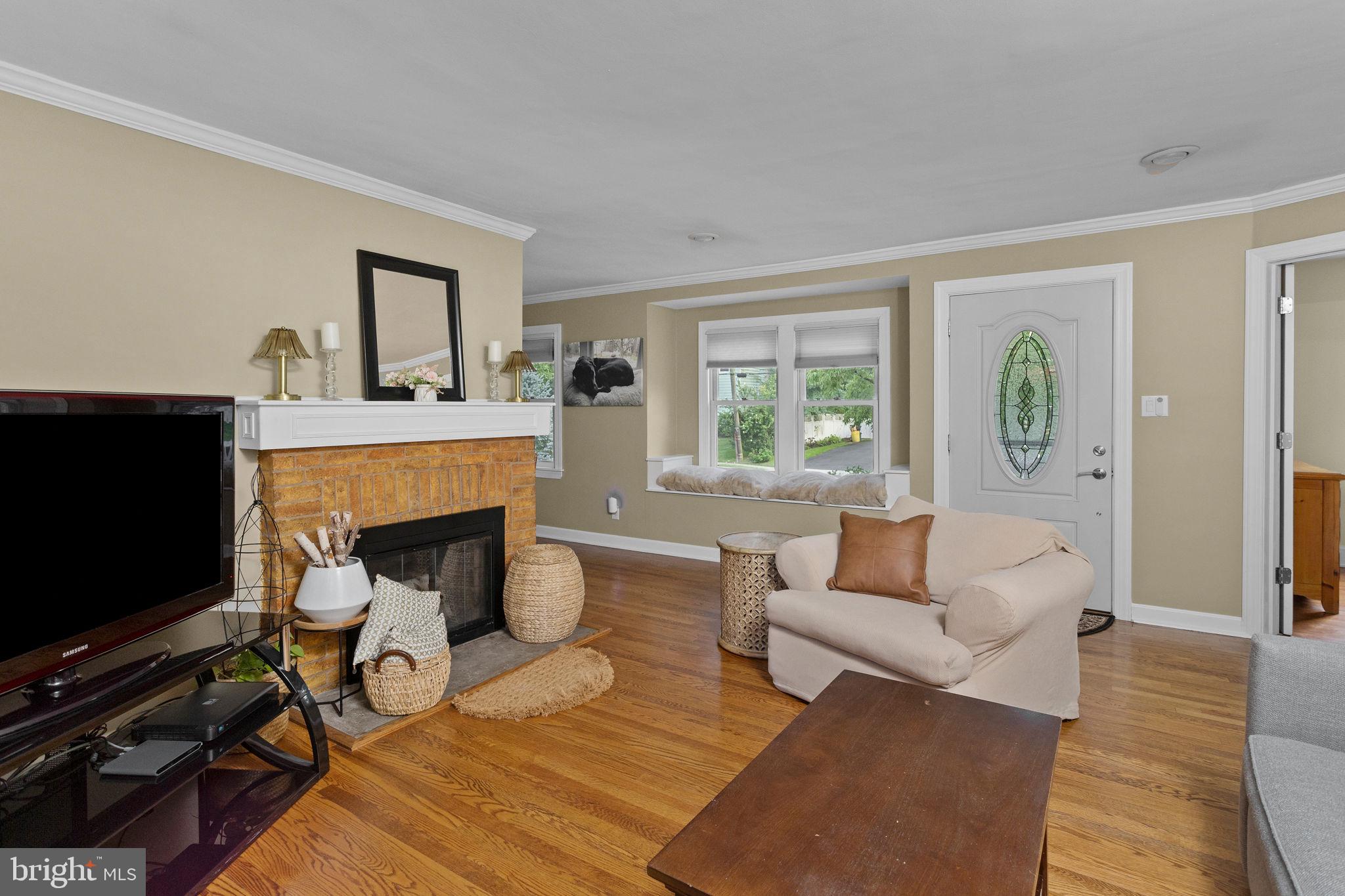 41 HILLSIDE AVENUE