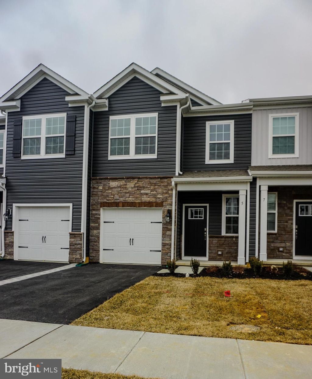 Photo of 5 Reagan Lane, WESTAMPTON, NJ 08060 (MLS # NJBL2097220)