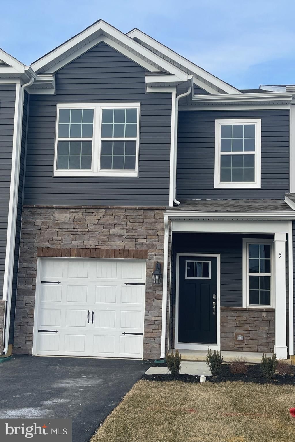 Photo of 5 Reagan Lane, WESTAMPTON, NJ 08060 (MLS # NJBL2097220)