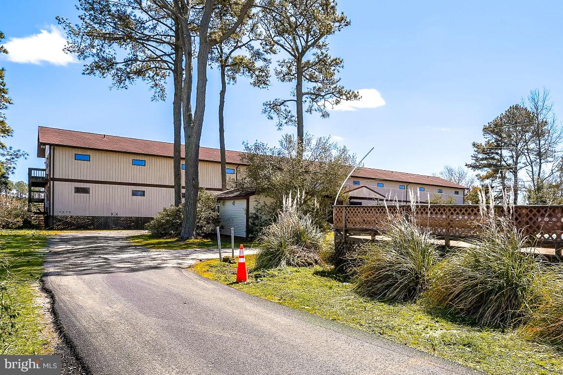 6570 COACHS LANE 111