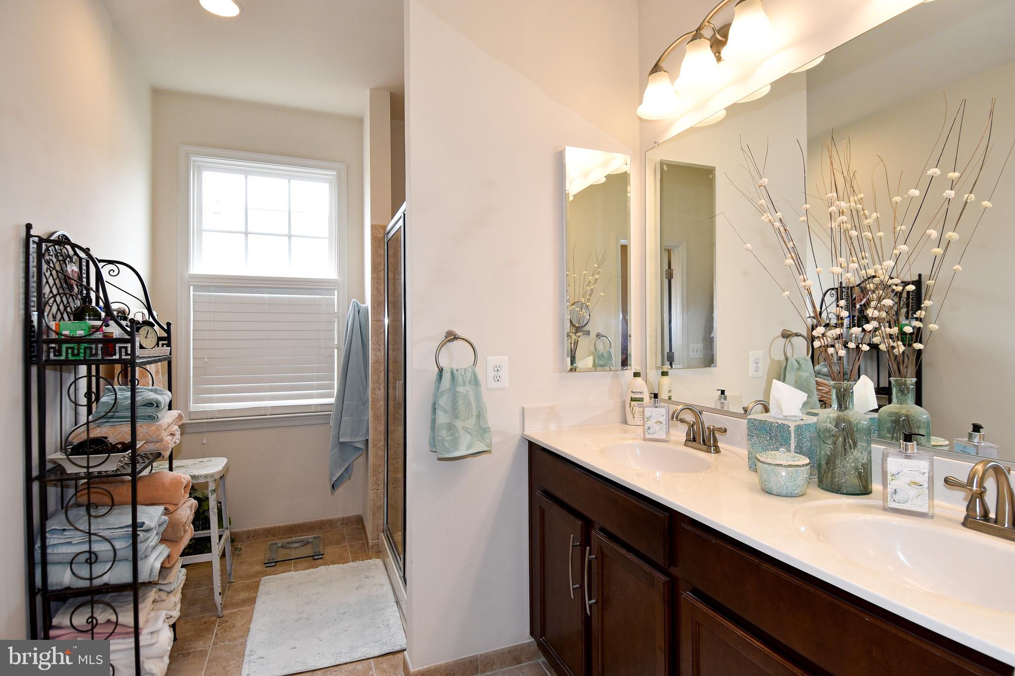 STONE RIDGE - Residential