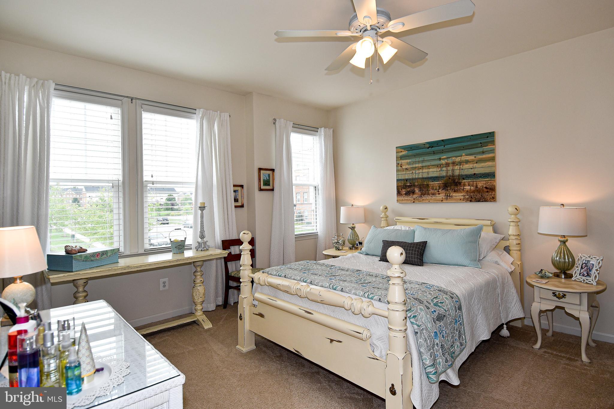 STONE RIDGE - Residential