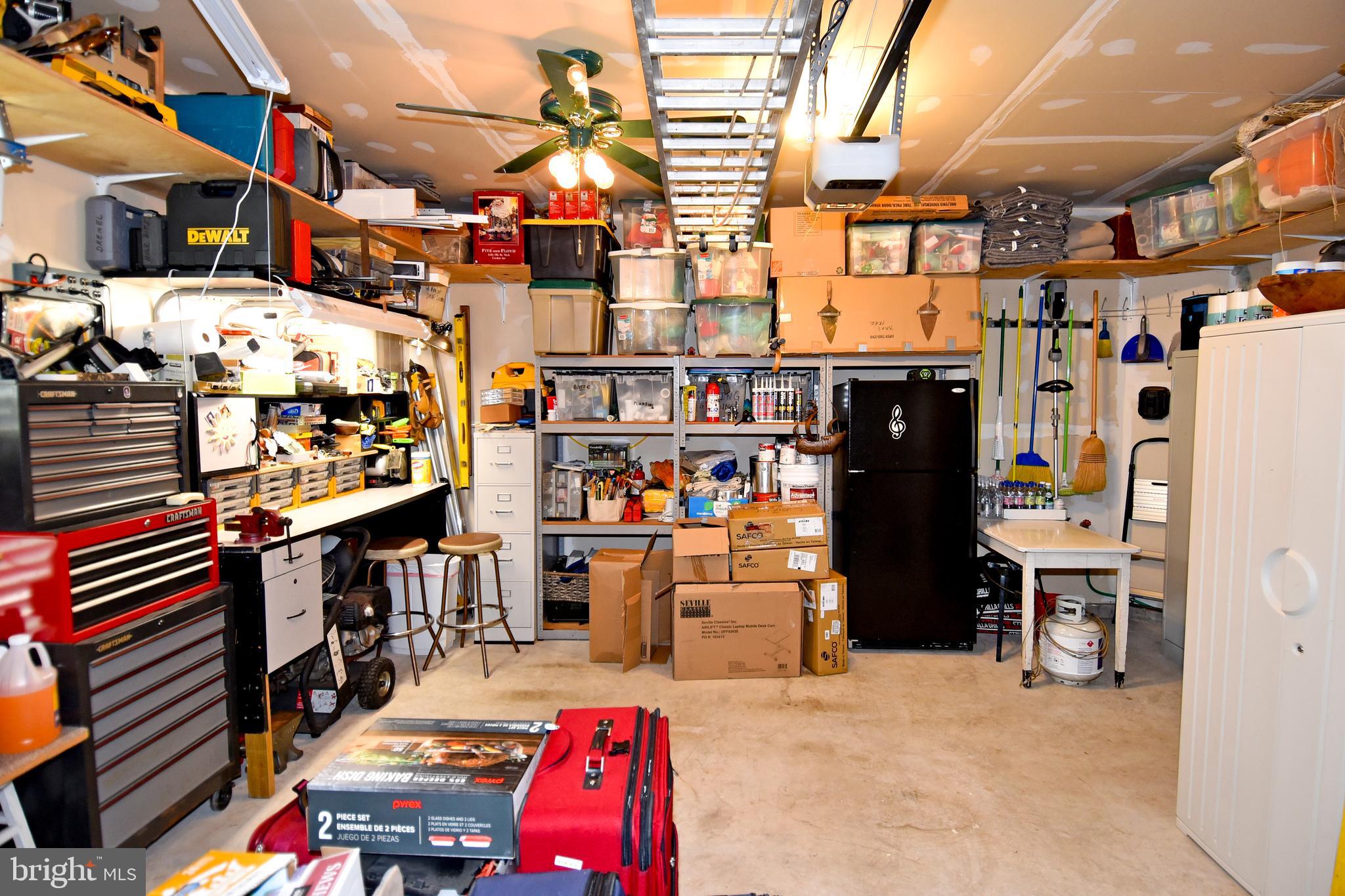 STONE RIDGE - Residential