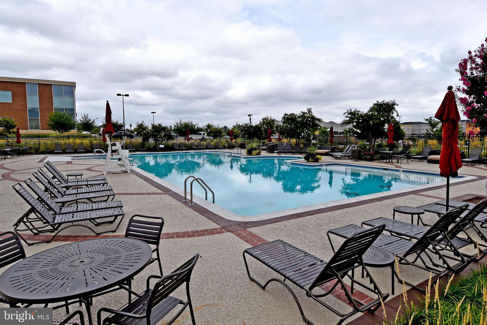 STONE RIDGE - Residential