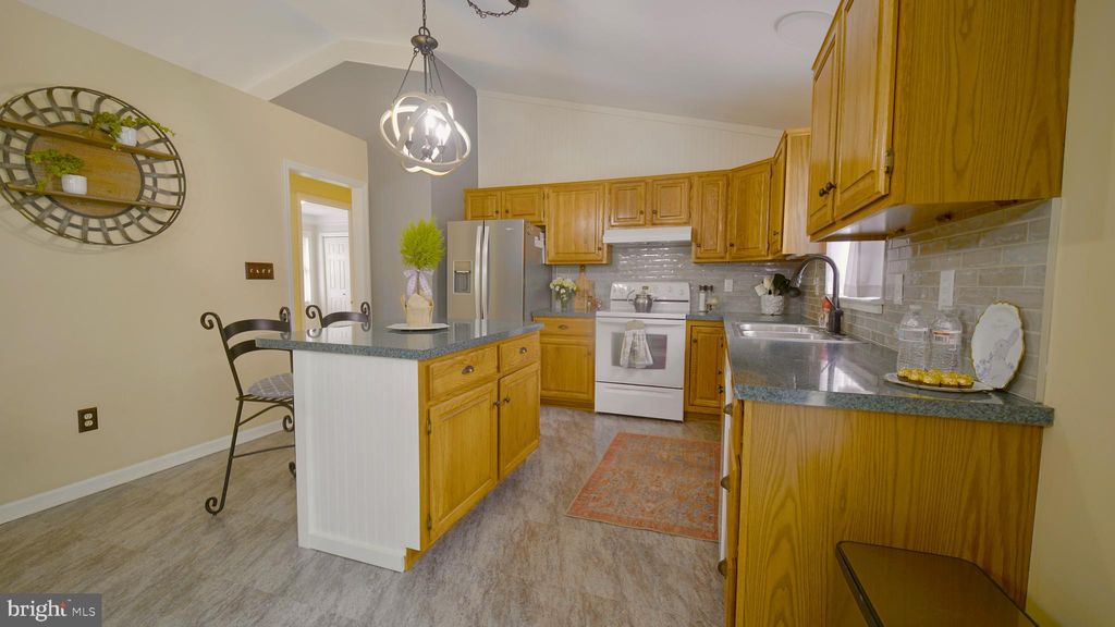 Photo of 700 King Pen Road, KIRKWOOD, PA 17536 (MLS # PALA2084684)