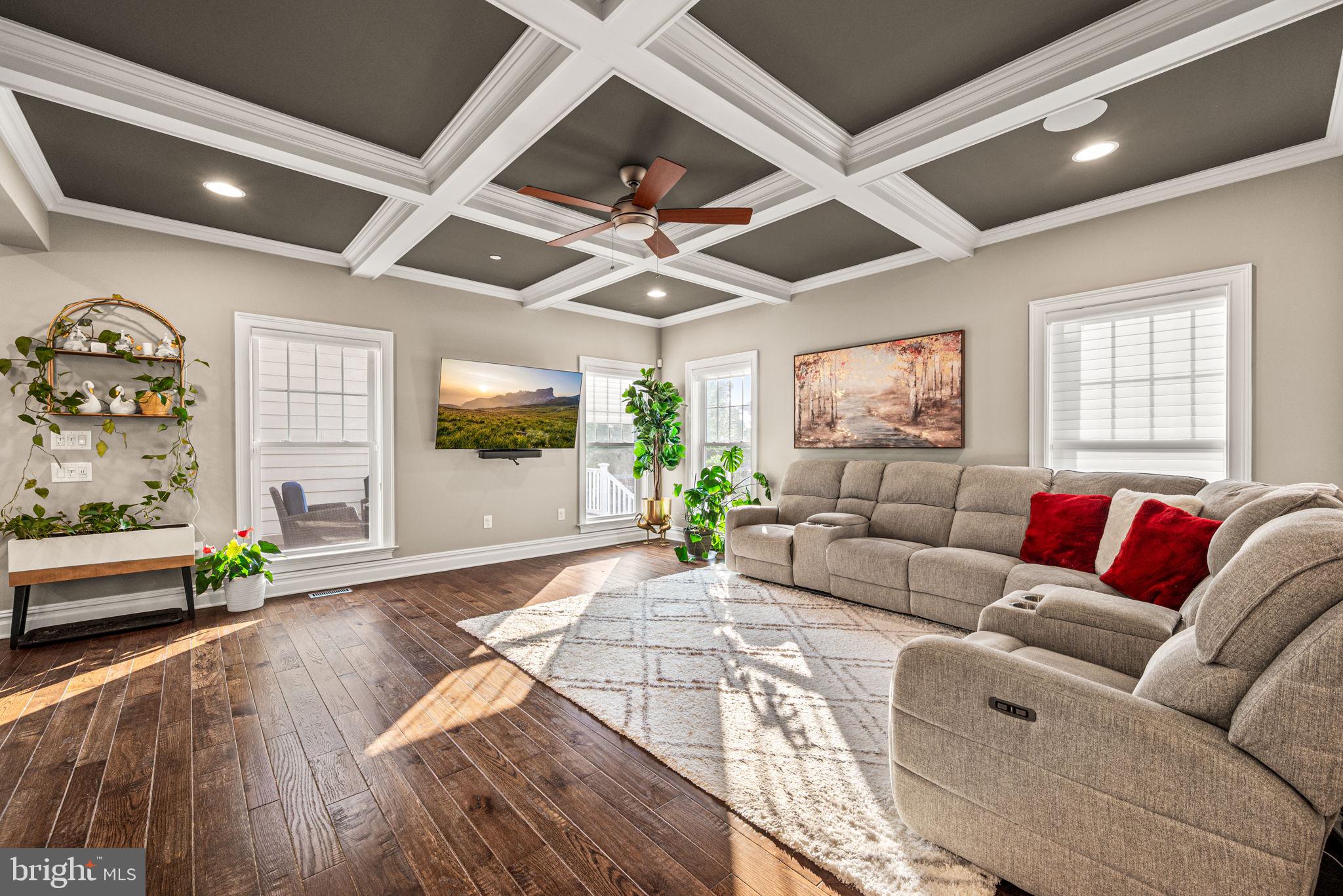 FLOWERS FIELD - Residential