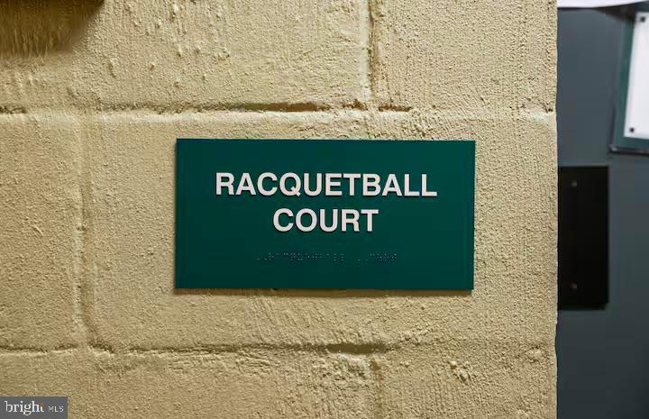 THE WOODS - Residential