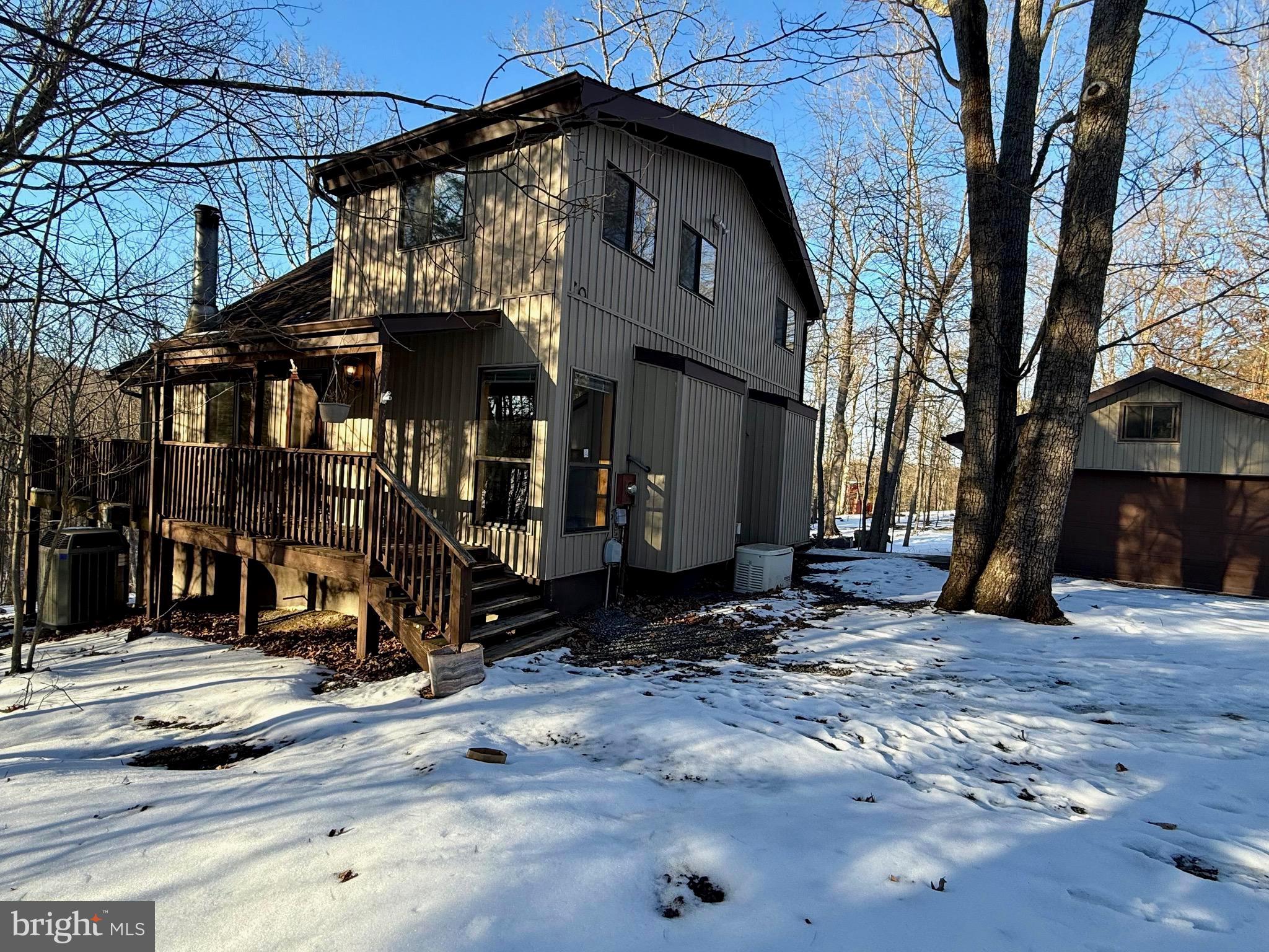 THE WOODS - Residential