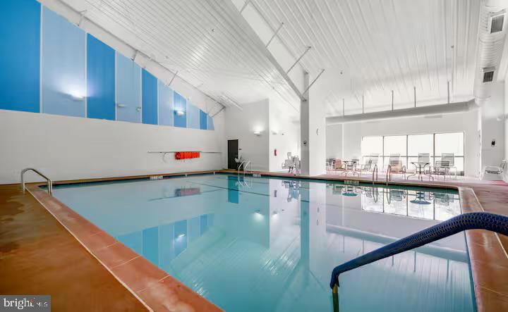 THE WOODS - Residential