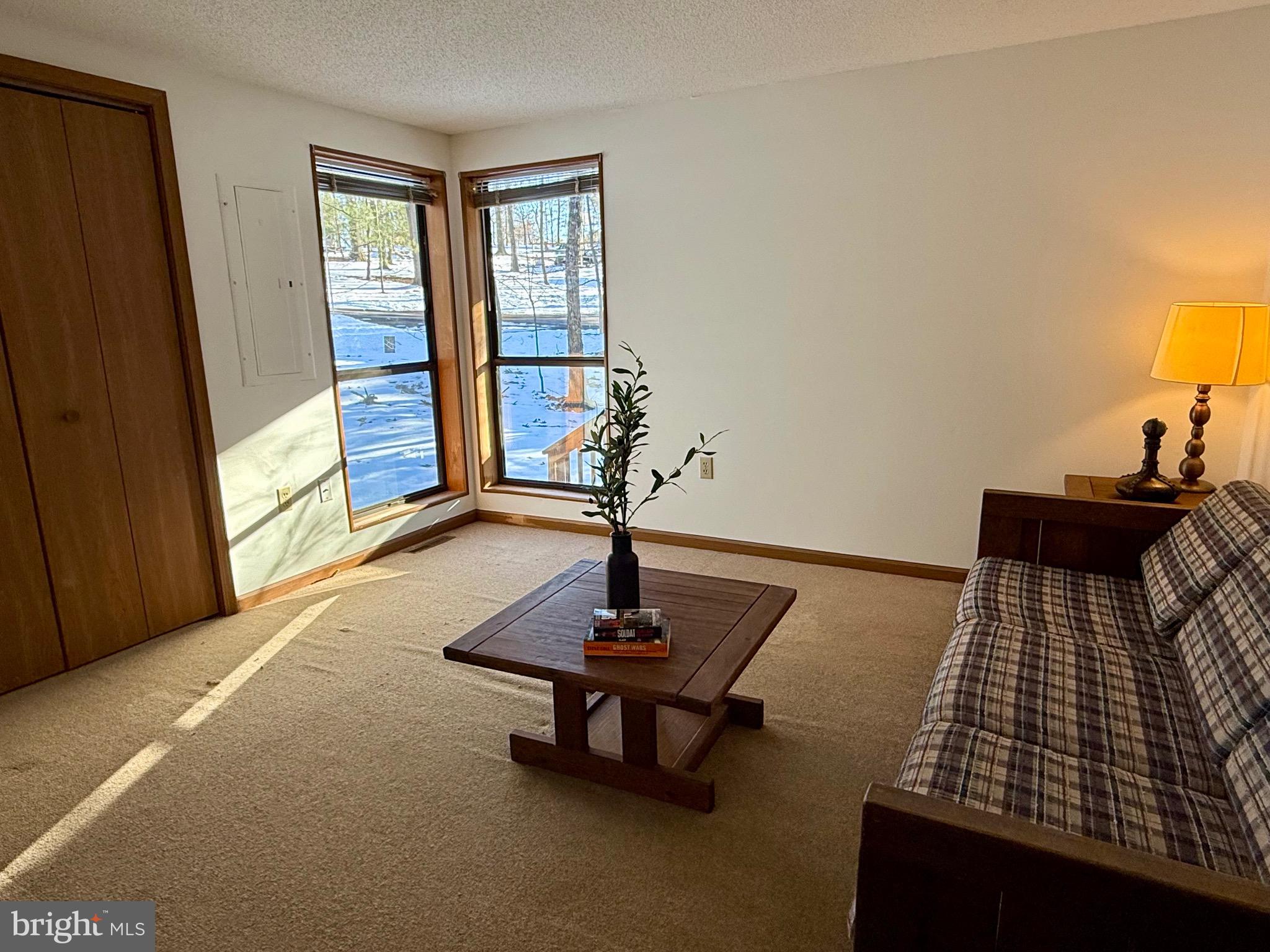 THE WOODS - Residential