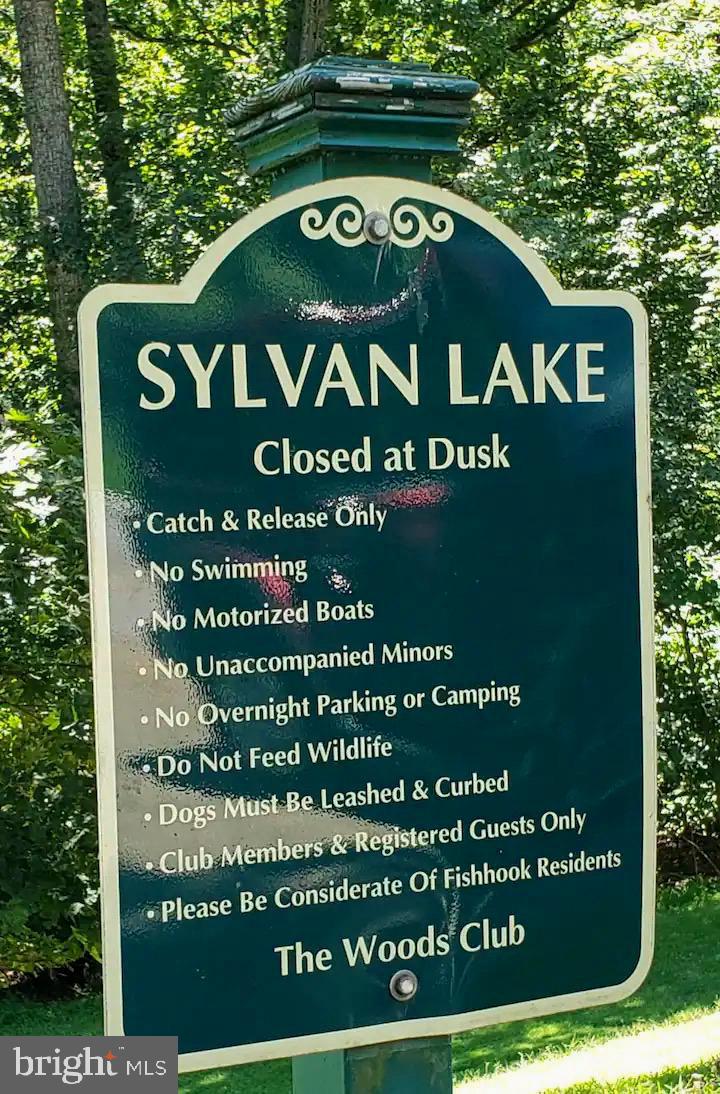 THE WOODS - Residential