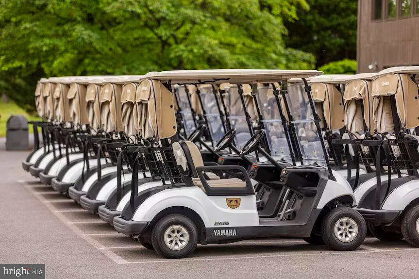 THE WOODS - Residential