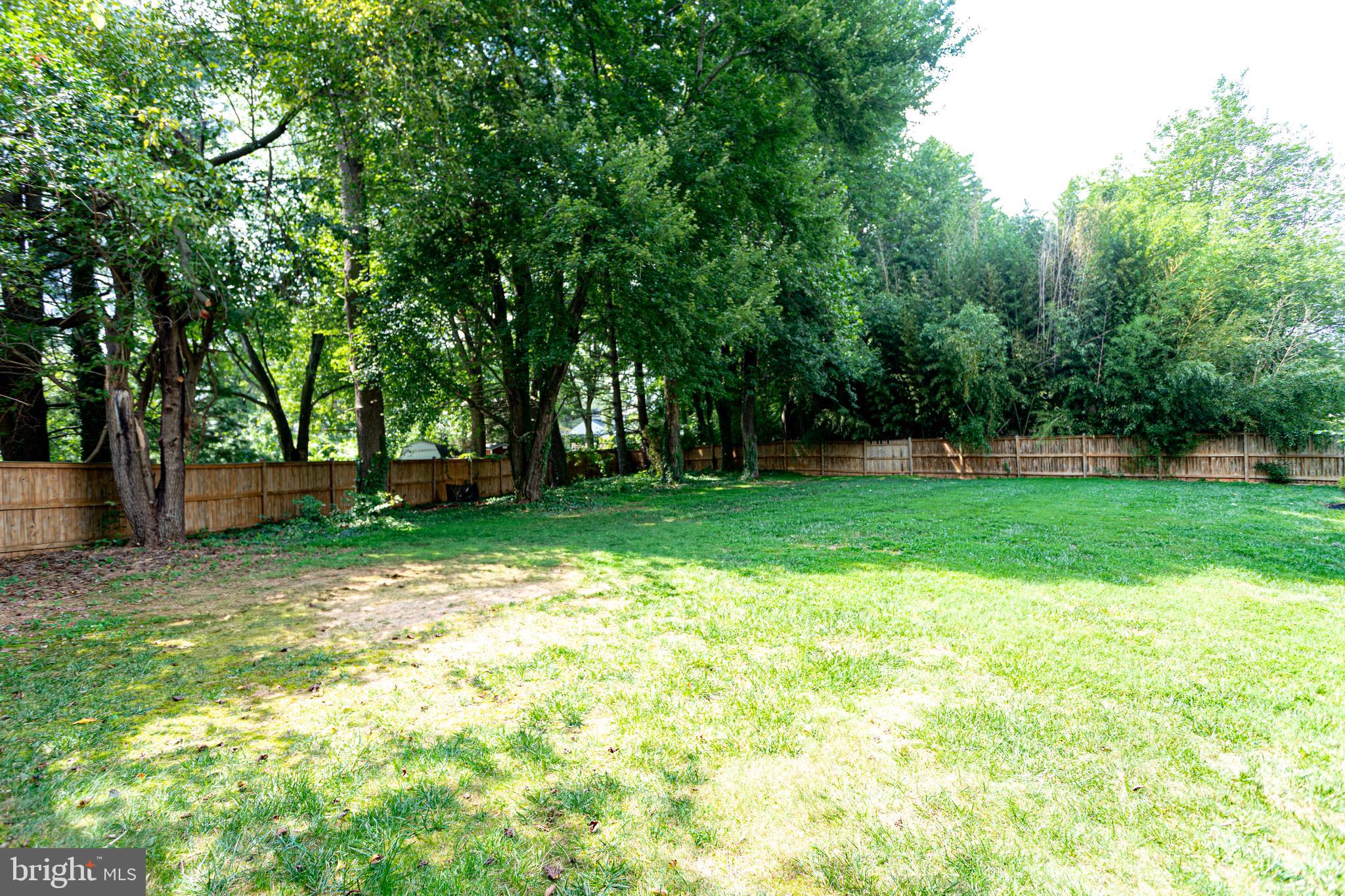 FLOWER VALLEY - Residential Lease