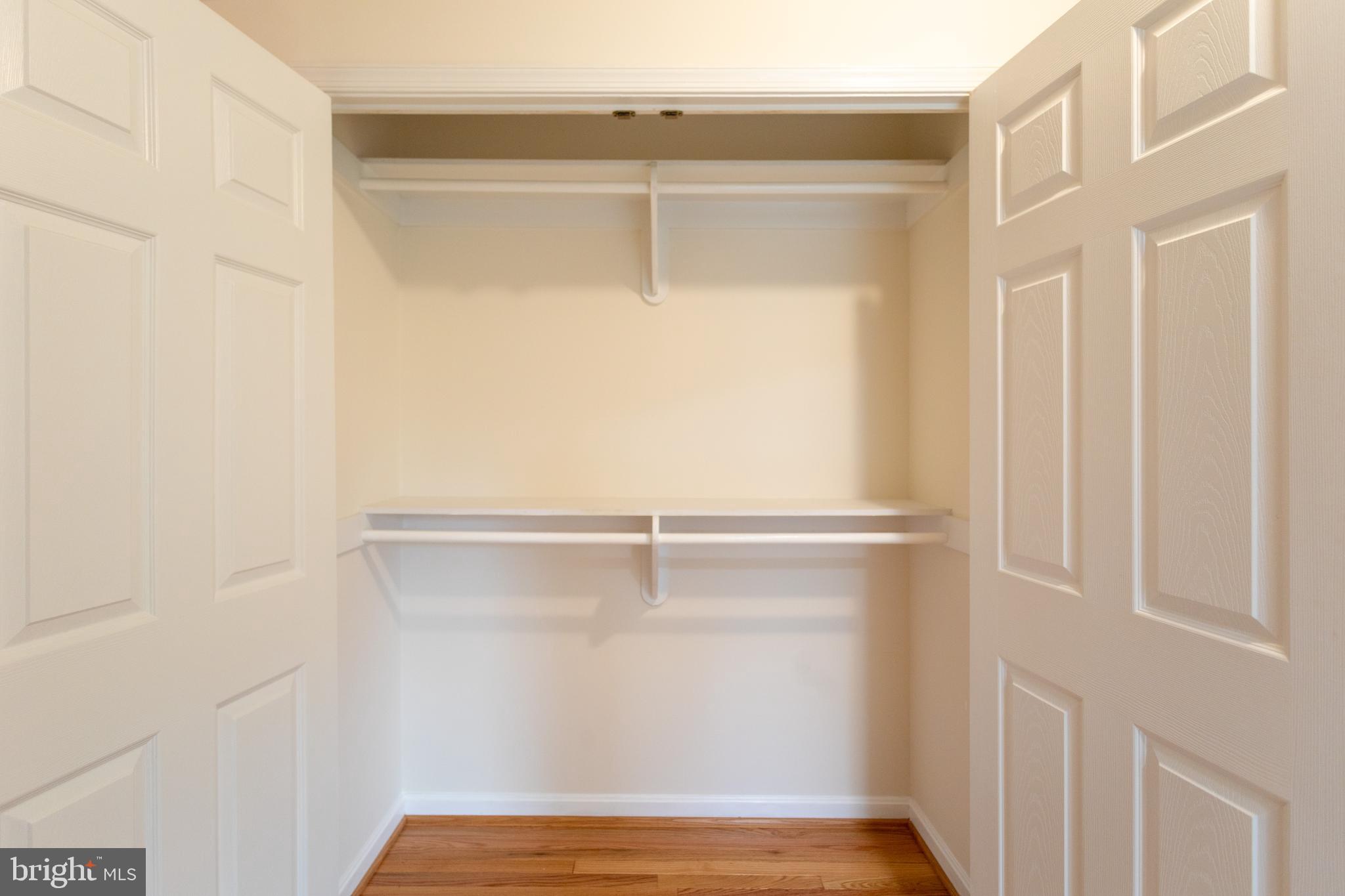 FLOWER VALLEY - Residential Lease