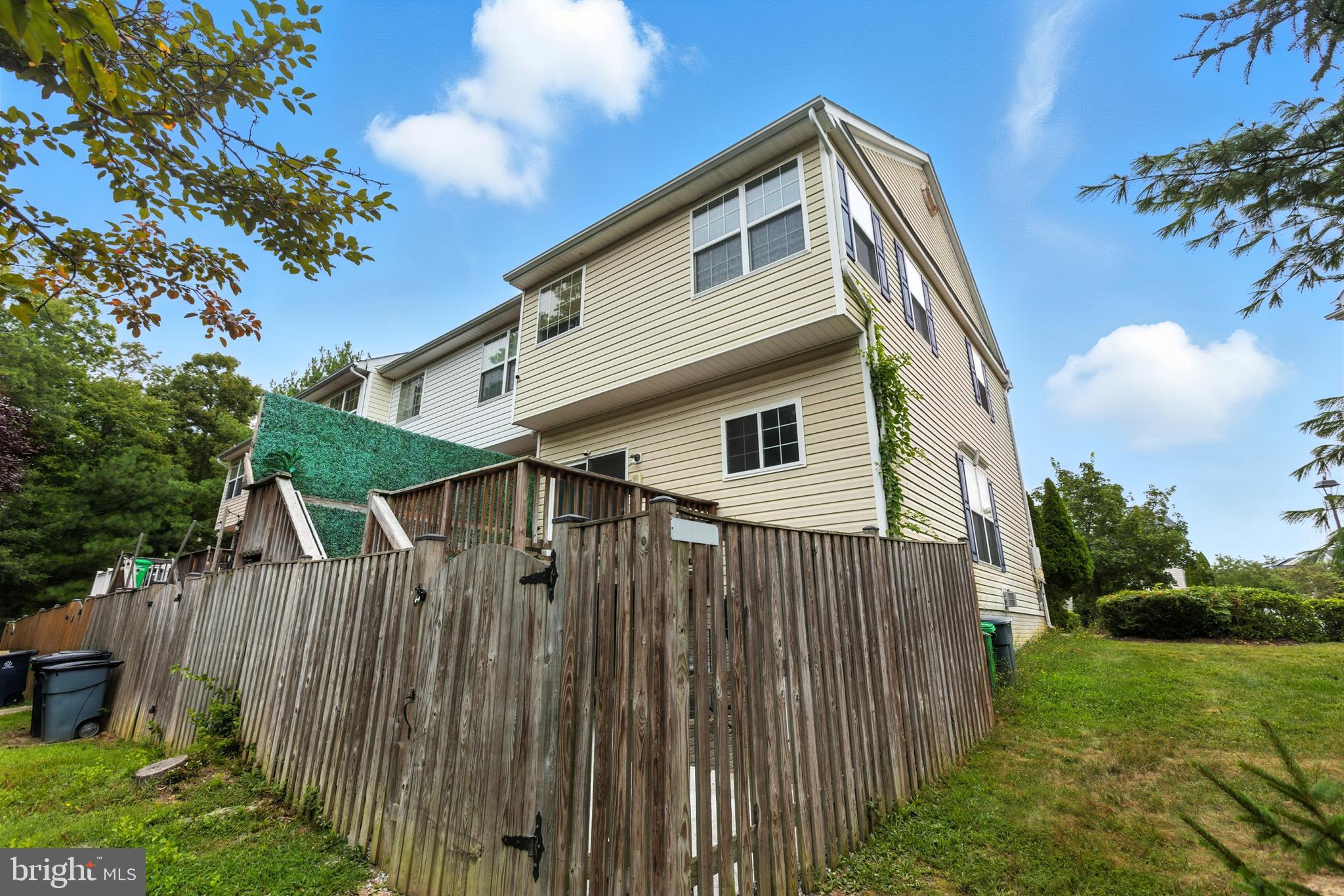 MCKENDREE VILLAGE - Residential Lease