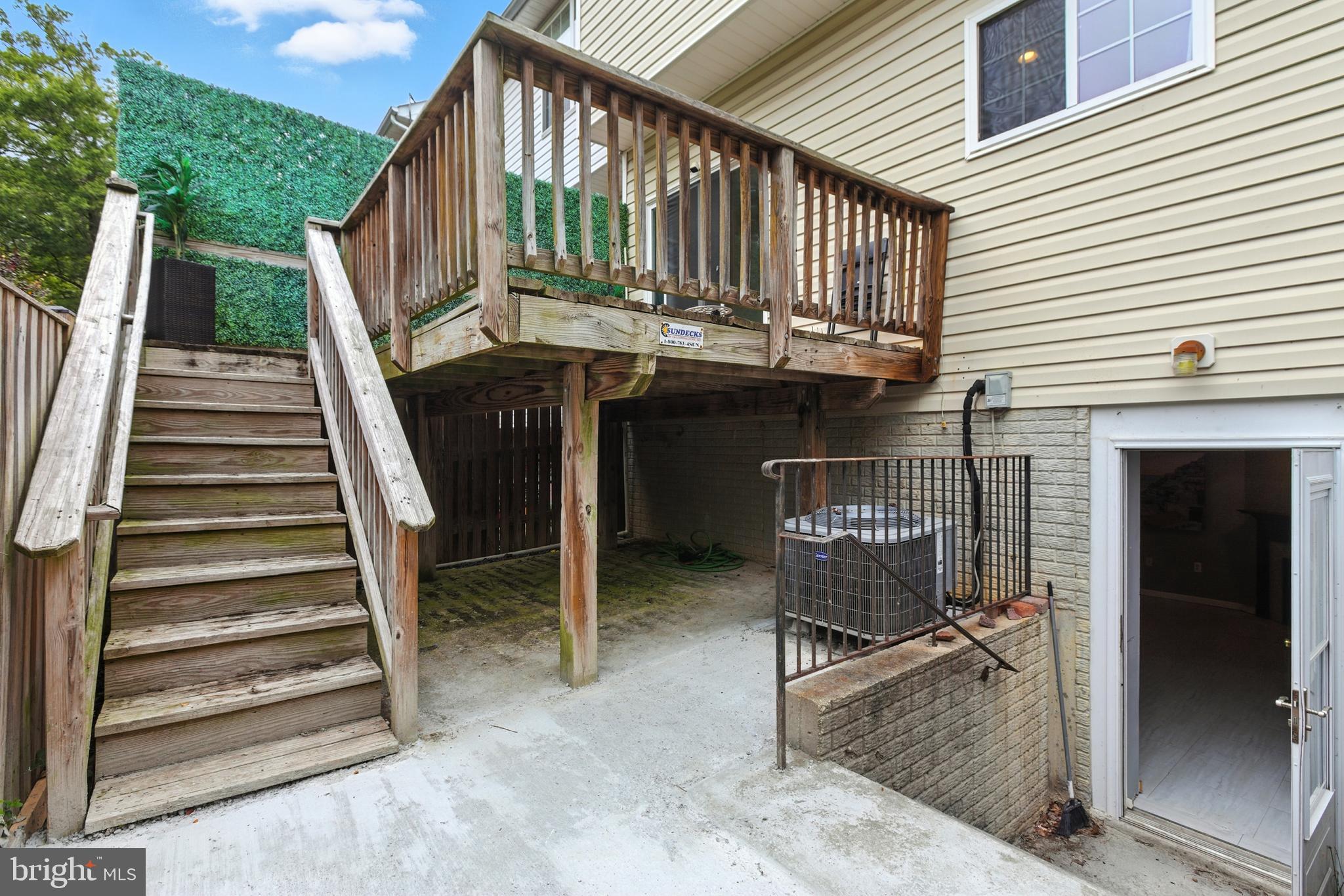 MCKENDREE VILLAGE - Residential Lease