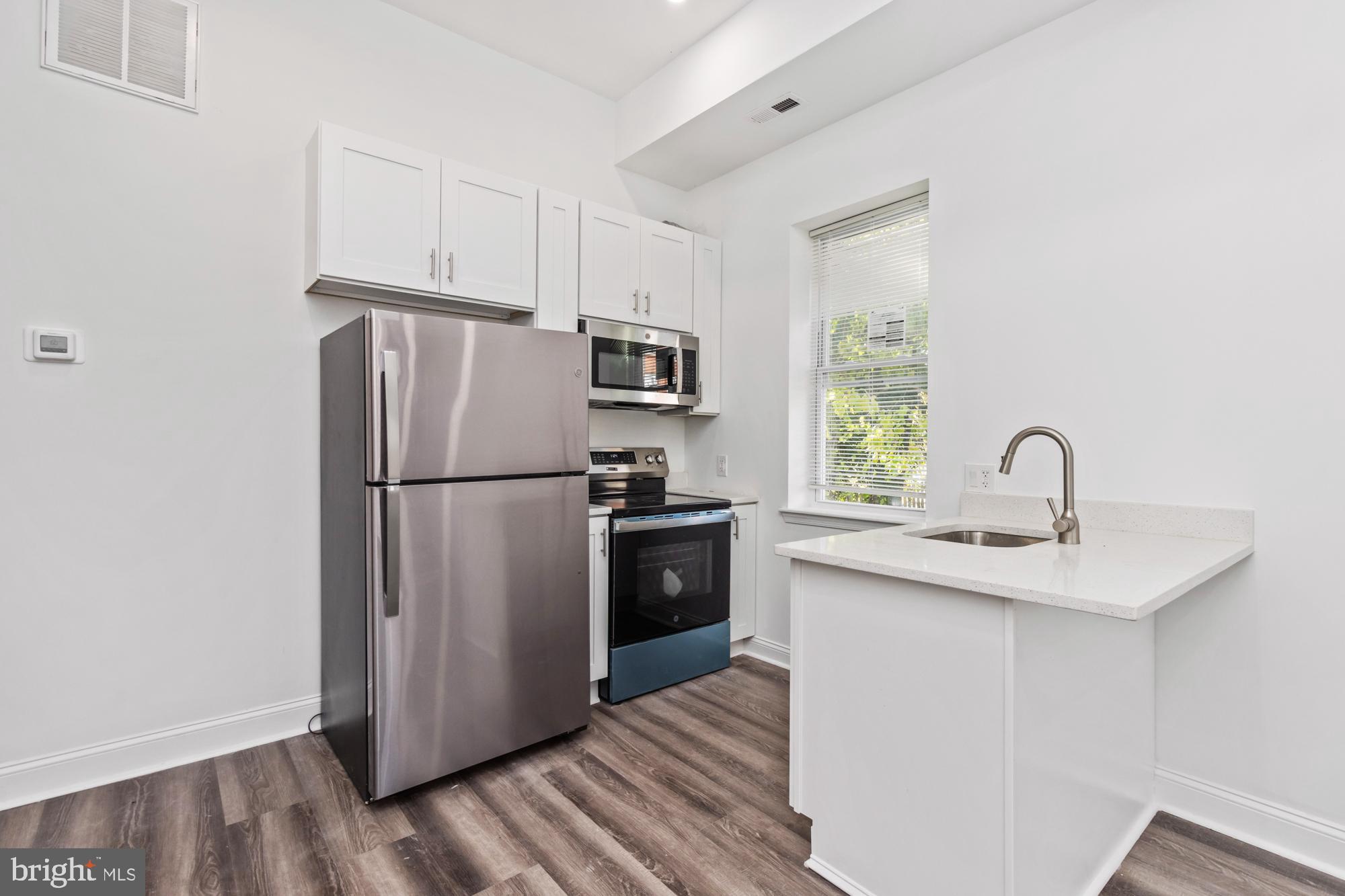 HARLEM PARK - Residential Income