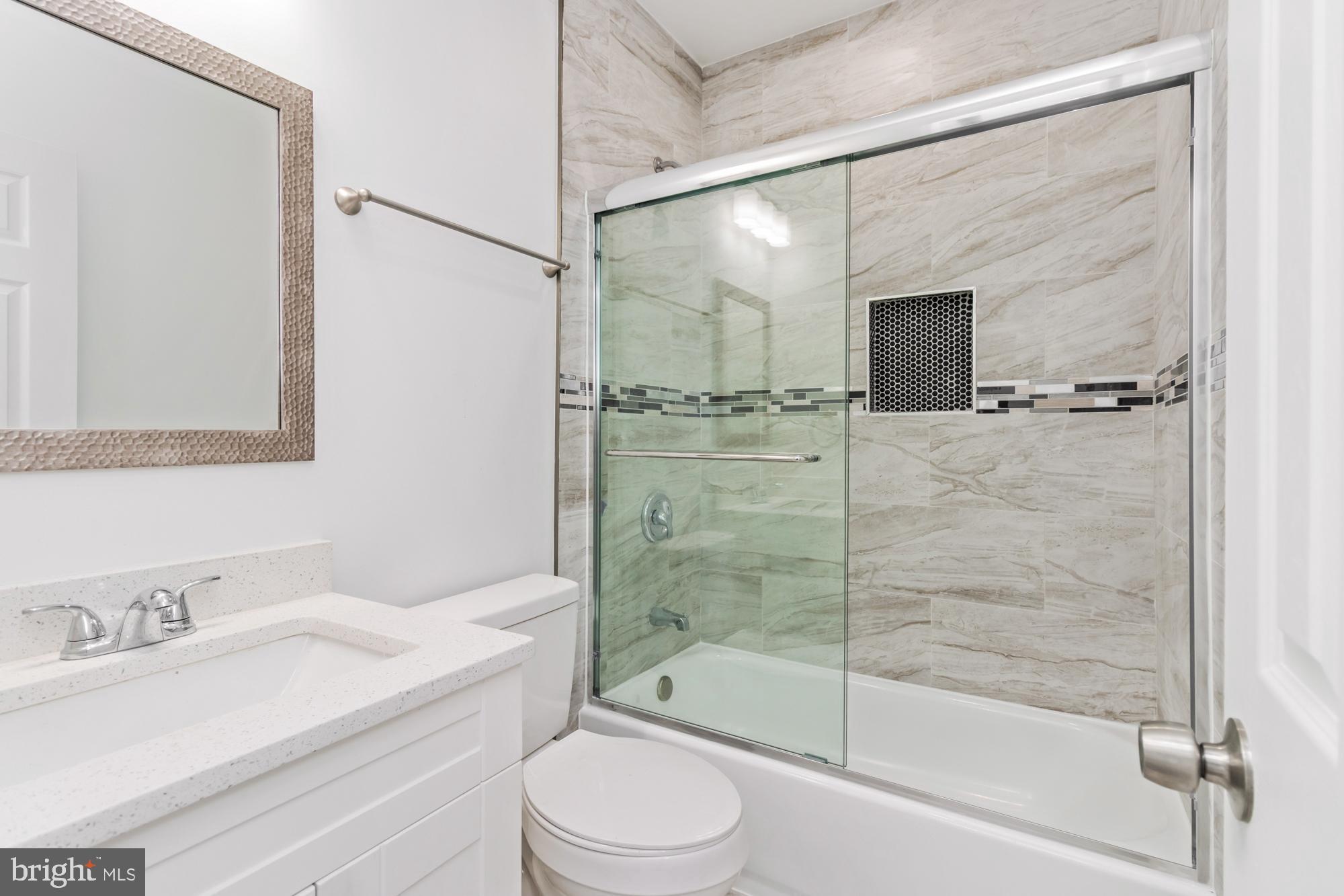 HARLEM PARK - Residential Income