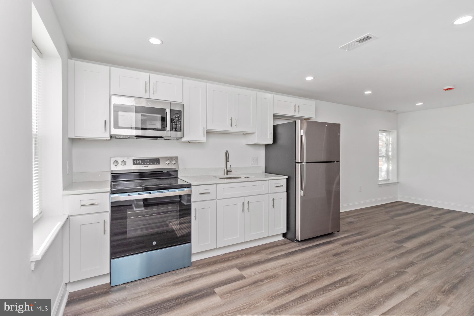 HARLEM PARK - Residential Income