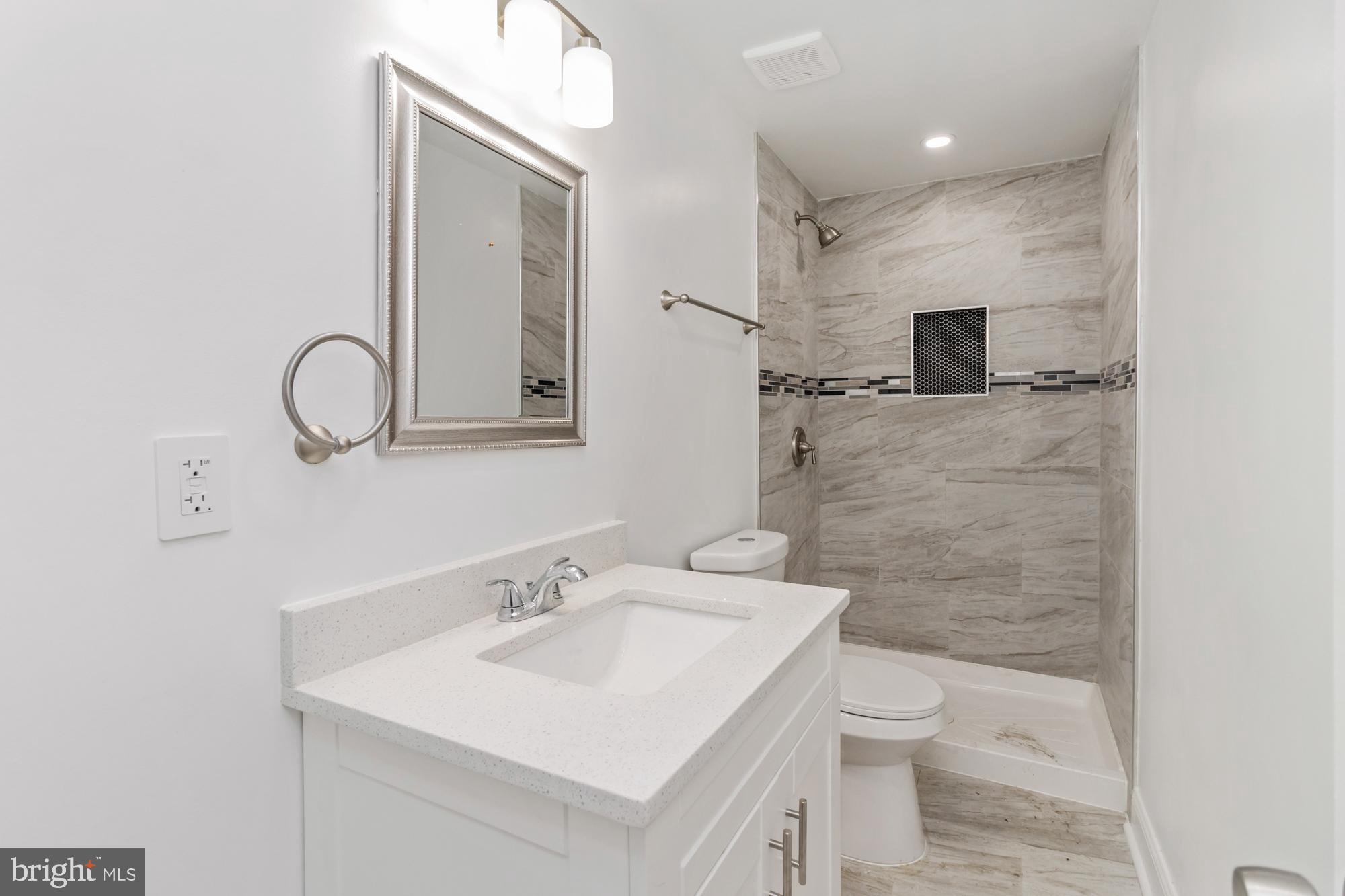 HARLEM PARK - Residential Income