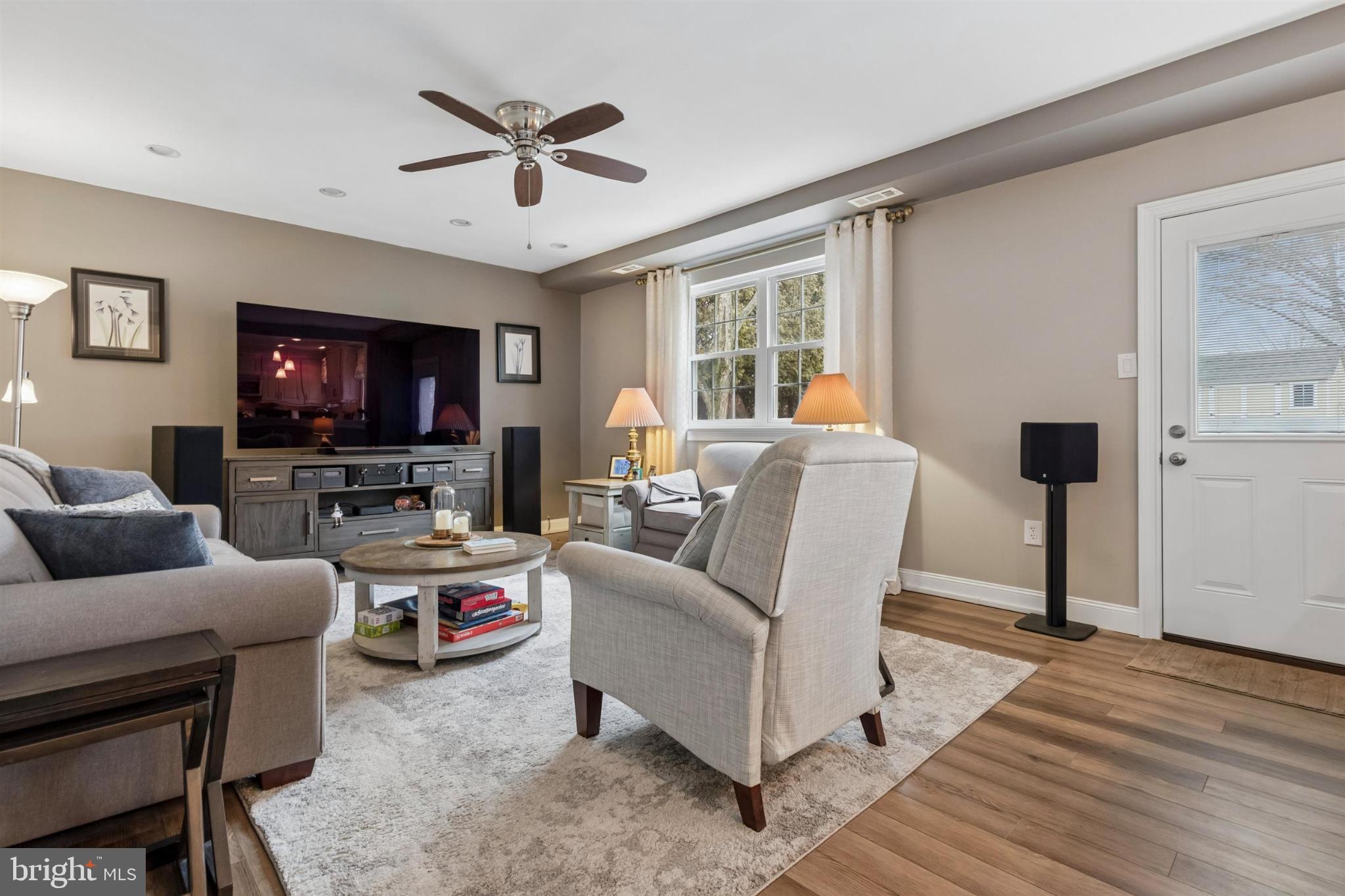 TOWAMENCIN VIL - Residential