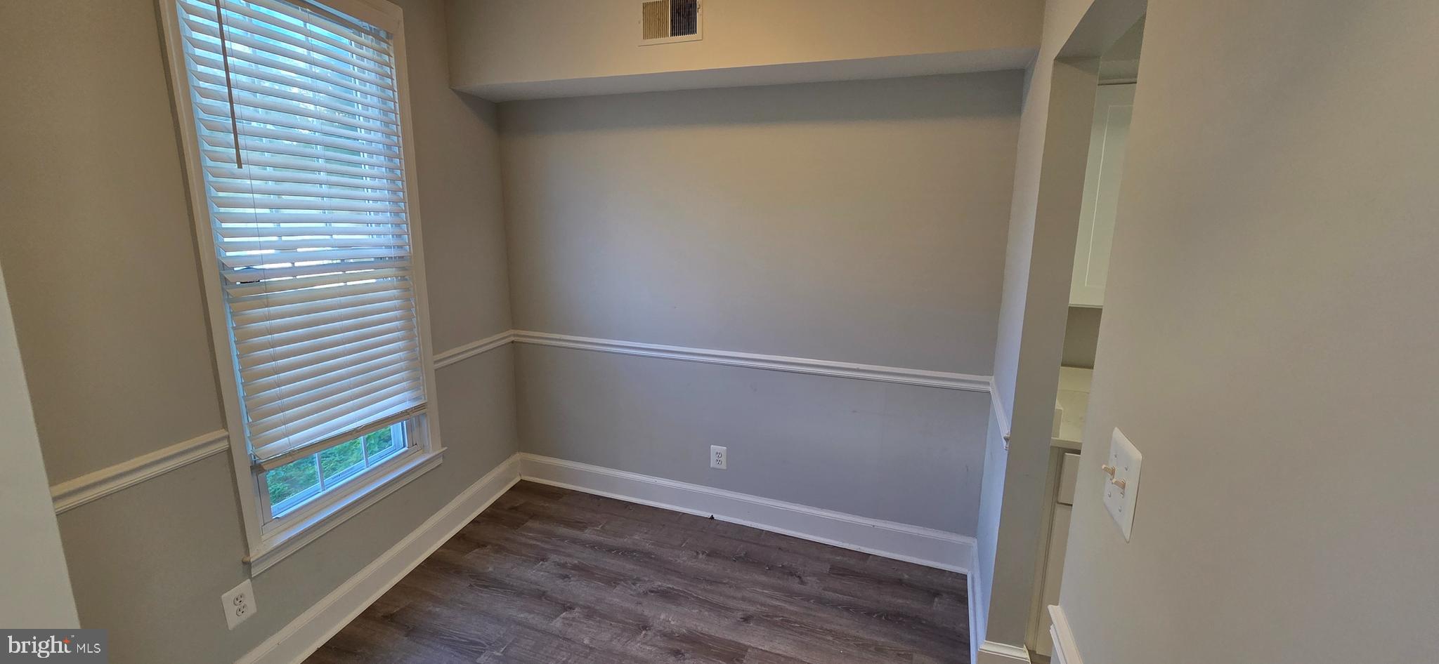 2013 N OAKLAND STREET