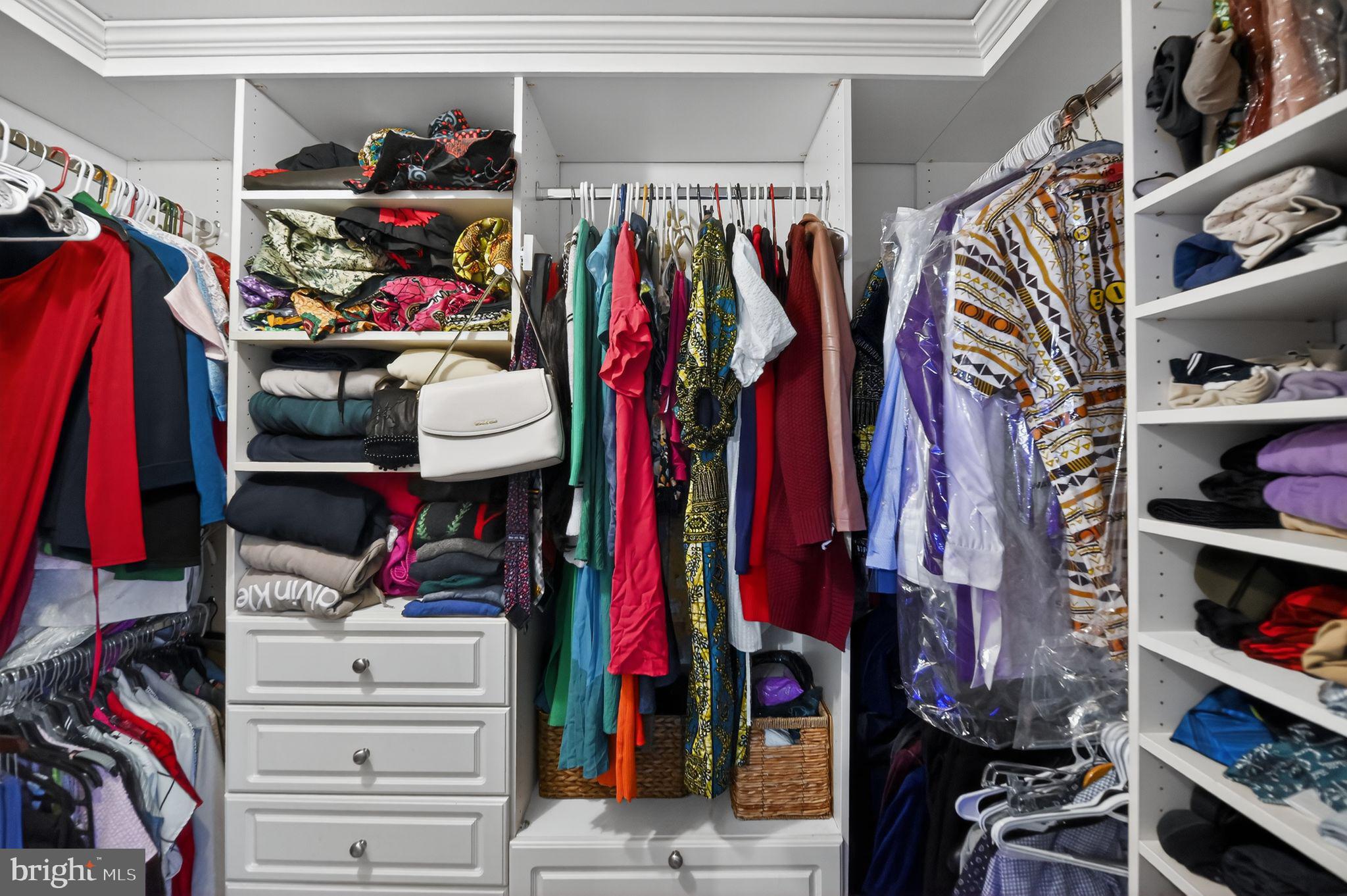 WAYSIDE VILLAGE - Residential