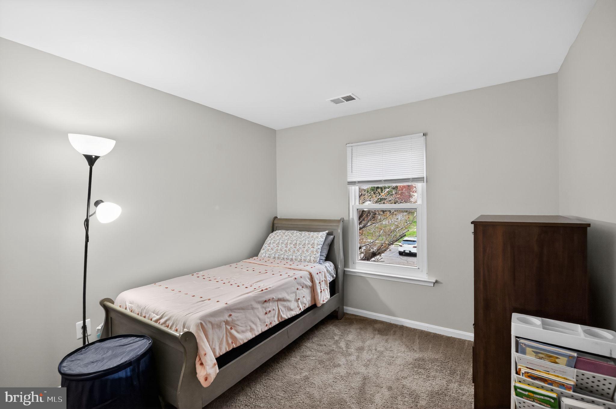 WAYSIDE VILLAGE - Residential