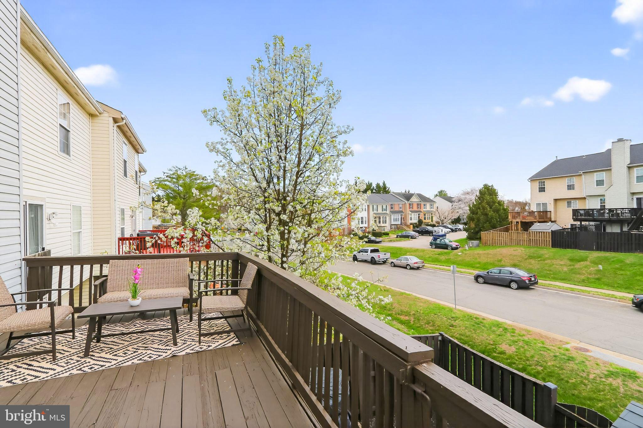 WAYSIDE VILLAGE - Residential