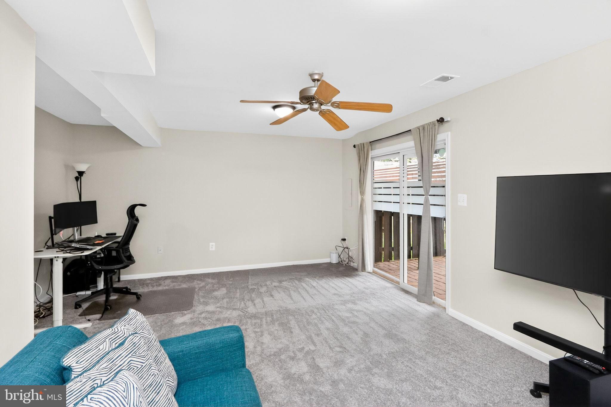 WAYSIDE VILLAGE - Residential