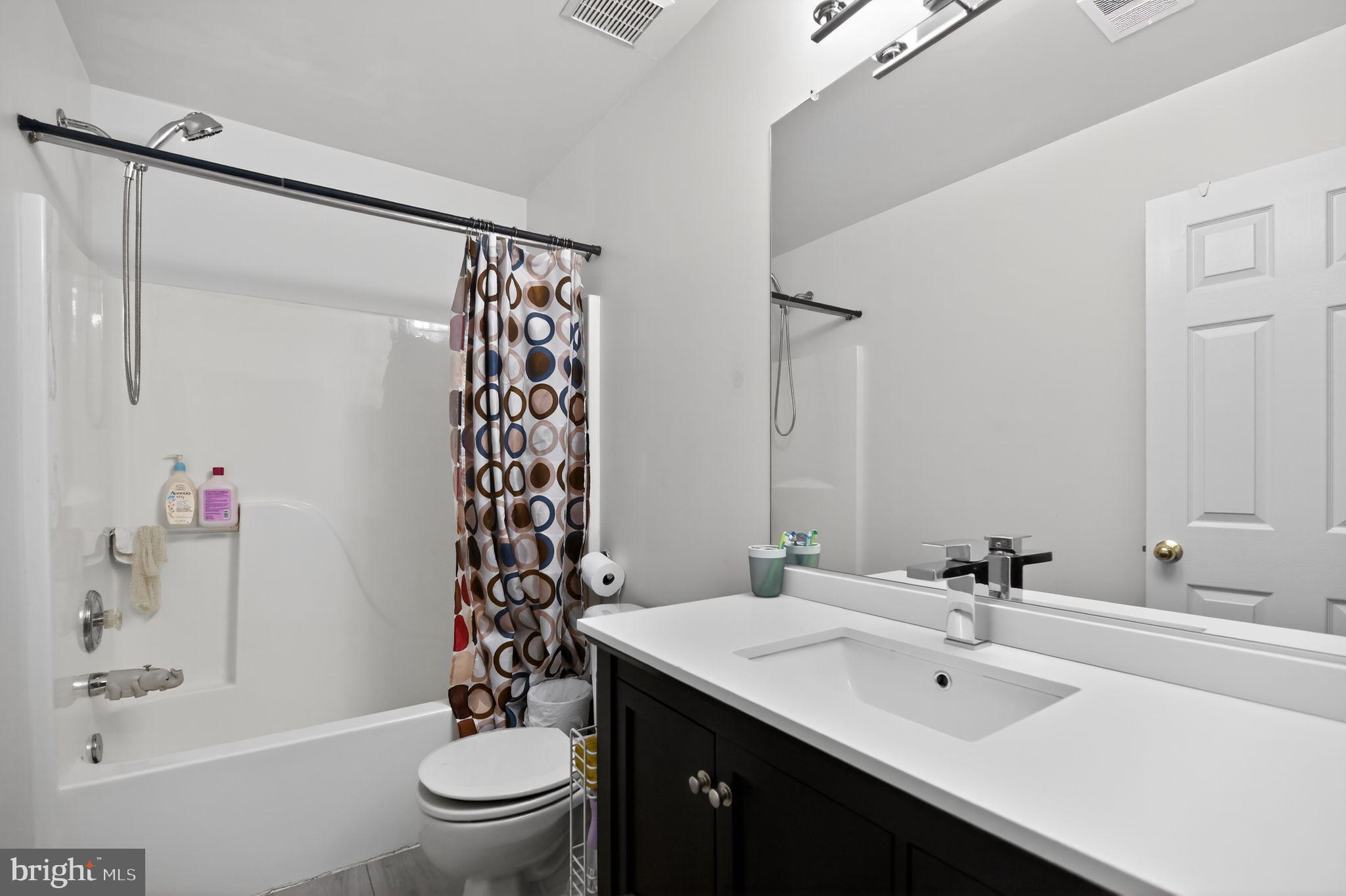 WAYSIDE VILLAGE - Residential