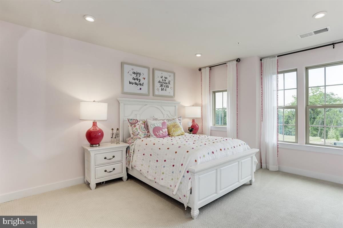 LANDSDALE - Residential