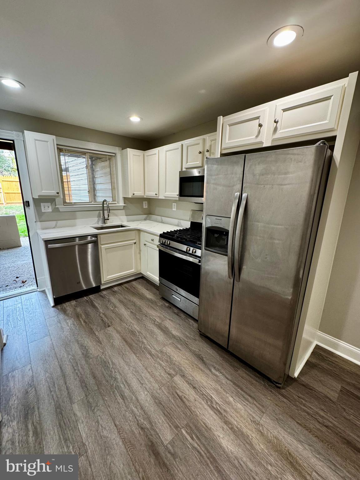 HAMPDEN HISTORIC DISTRICT - Residential