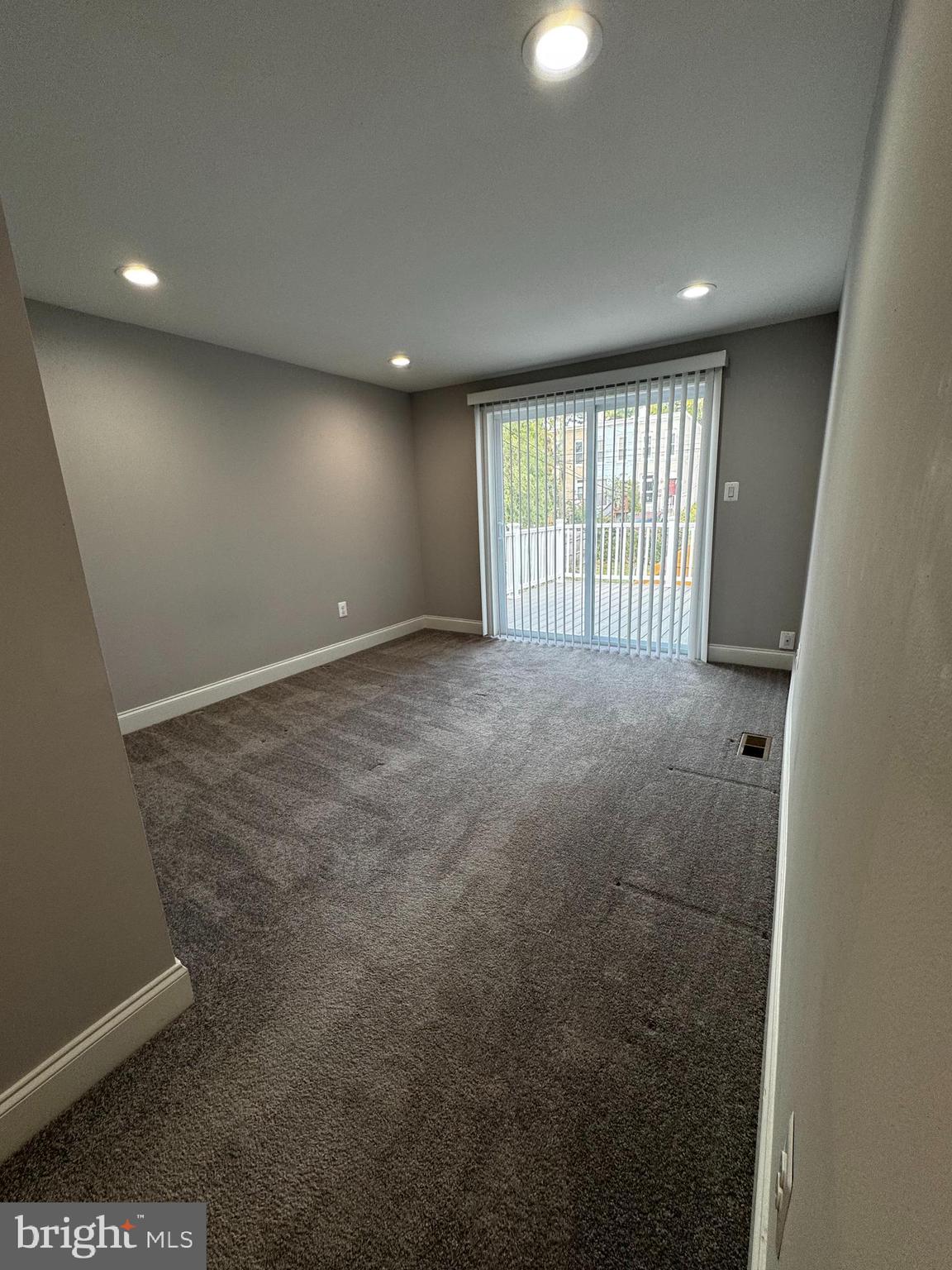 HAMPDEN HISTORIC DISTRICT - Residential