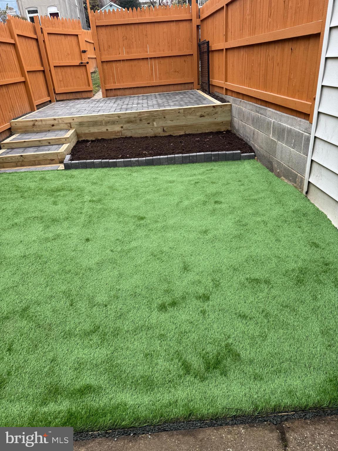 HAMPDEN HISTORIC DISTRICT - Residential