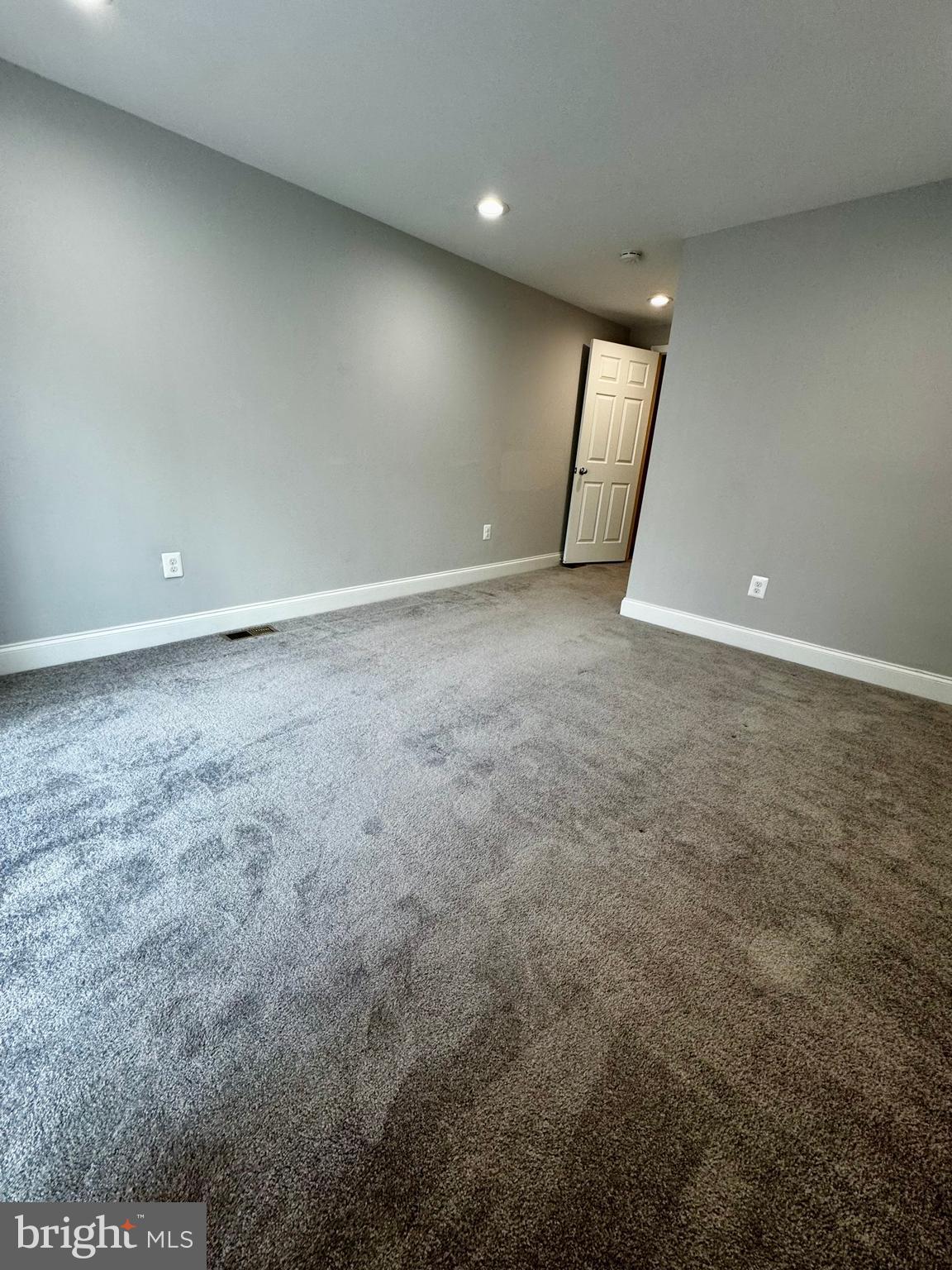 HAMPDEN HISTORIC DISTRICT - Residential