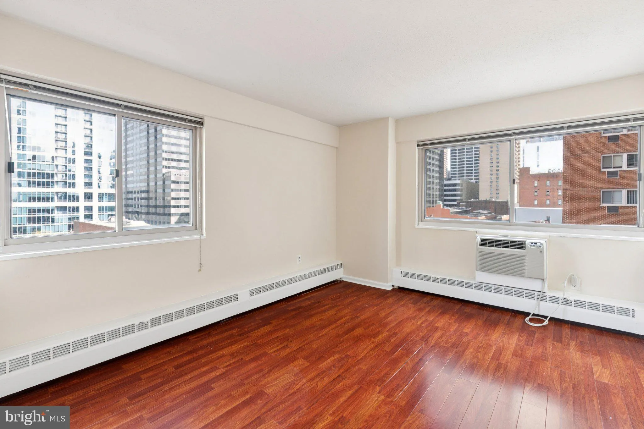 Philadelphia, Pennsylvania 19103, United States, 1 Bedroom Bedrooms, ,1 BathroomBathrooms,Residential,Active,225866
