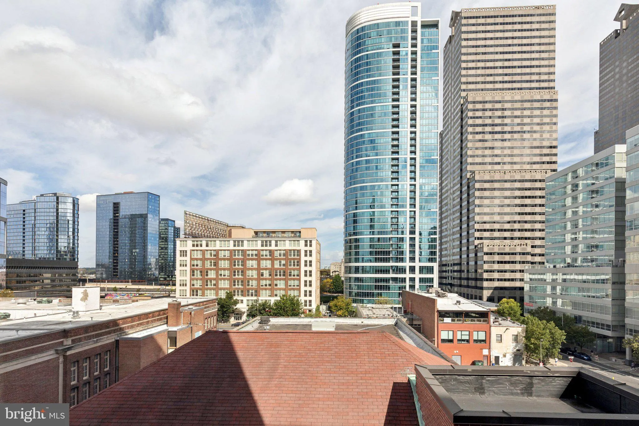 Philadelphia, Pennsylvania 19103, United States, 1 Bedroom Bedrooms, ,1 BathroomBathrooms,Residential,Active,225866