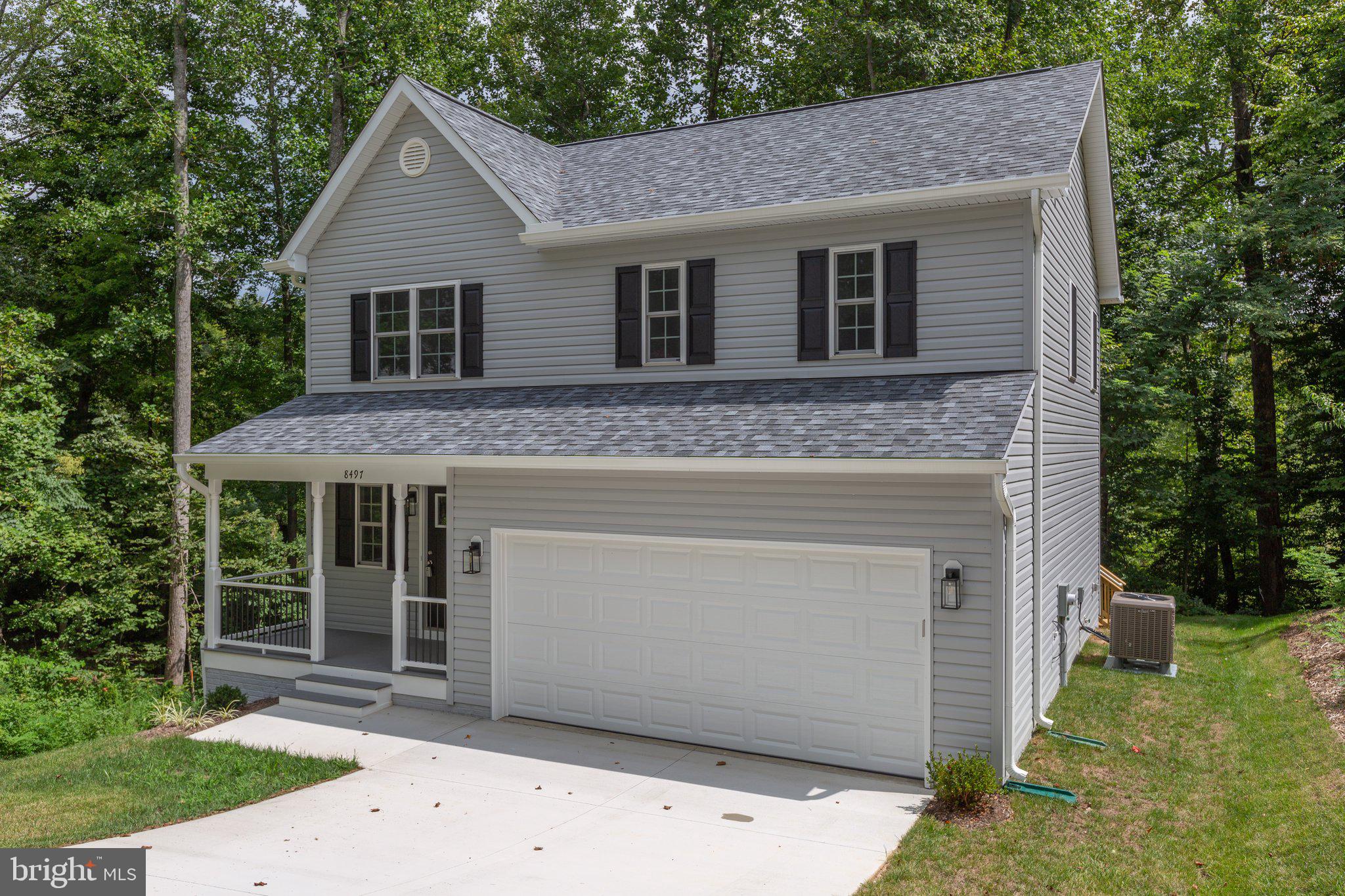 PRESIDENTIAL LAKES - Residential