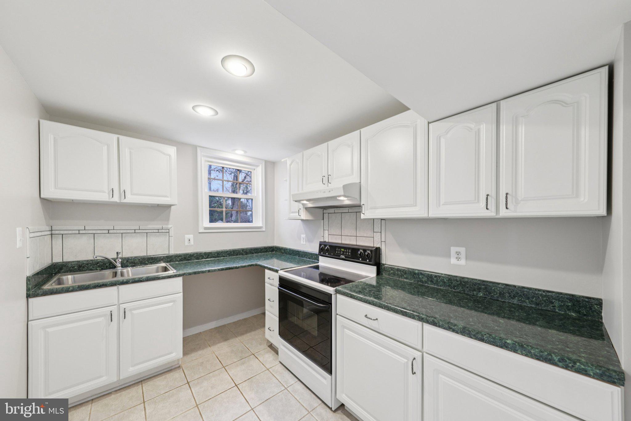 BAILIWICK - Residential