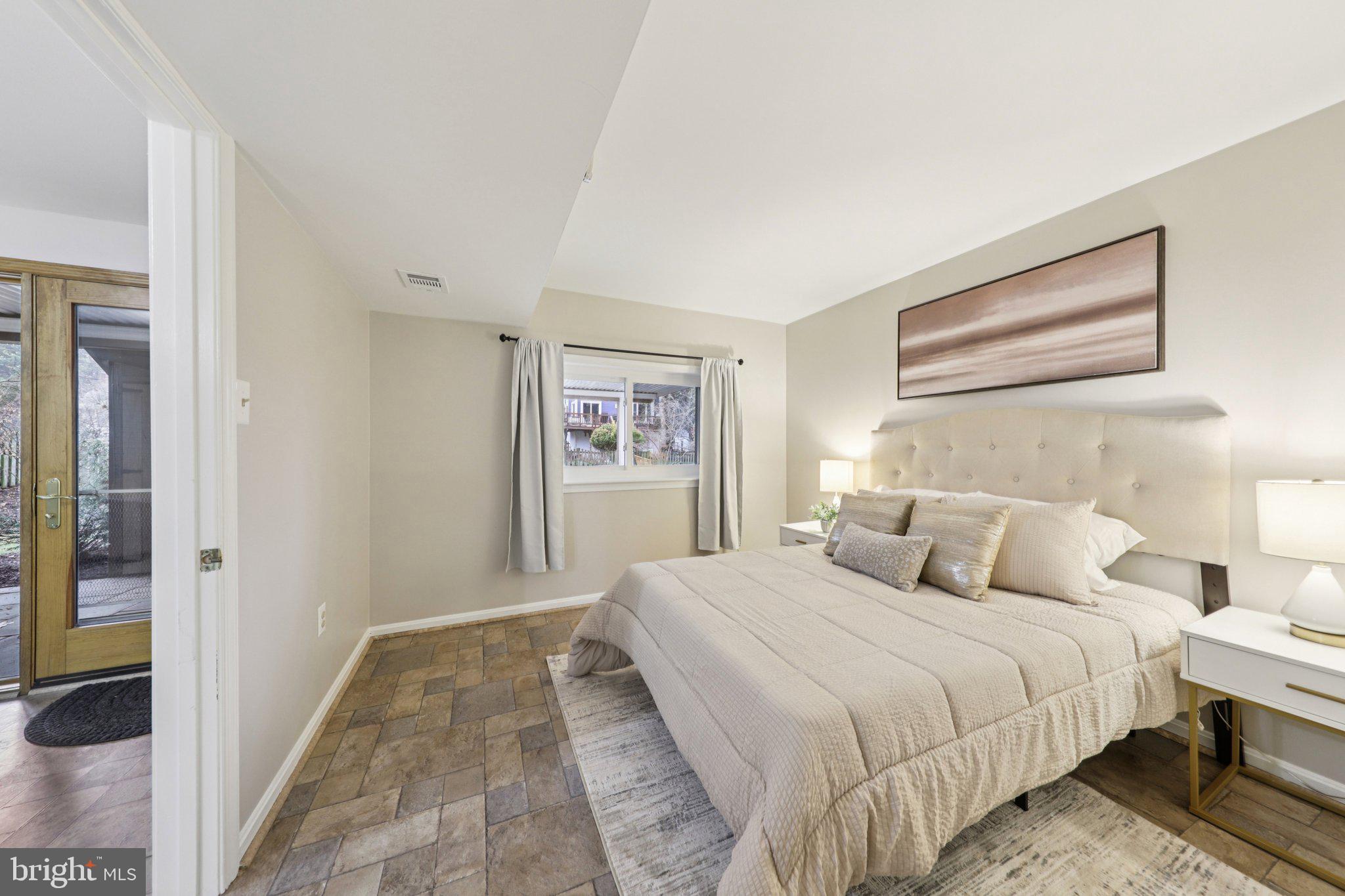 BAILIWICK - Residential